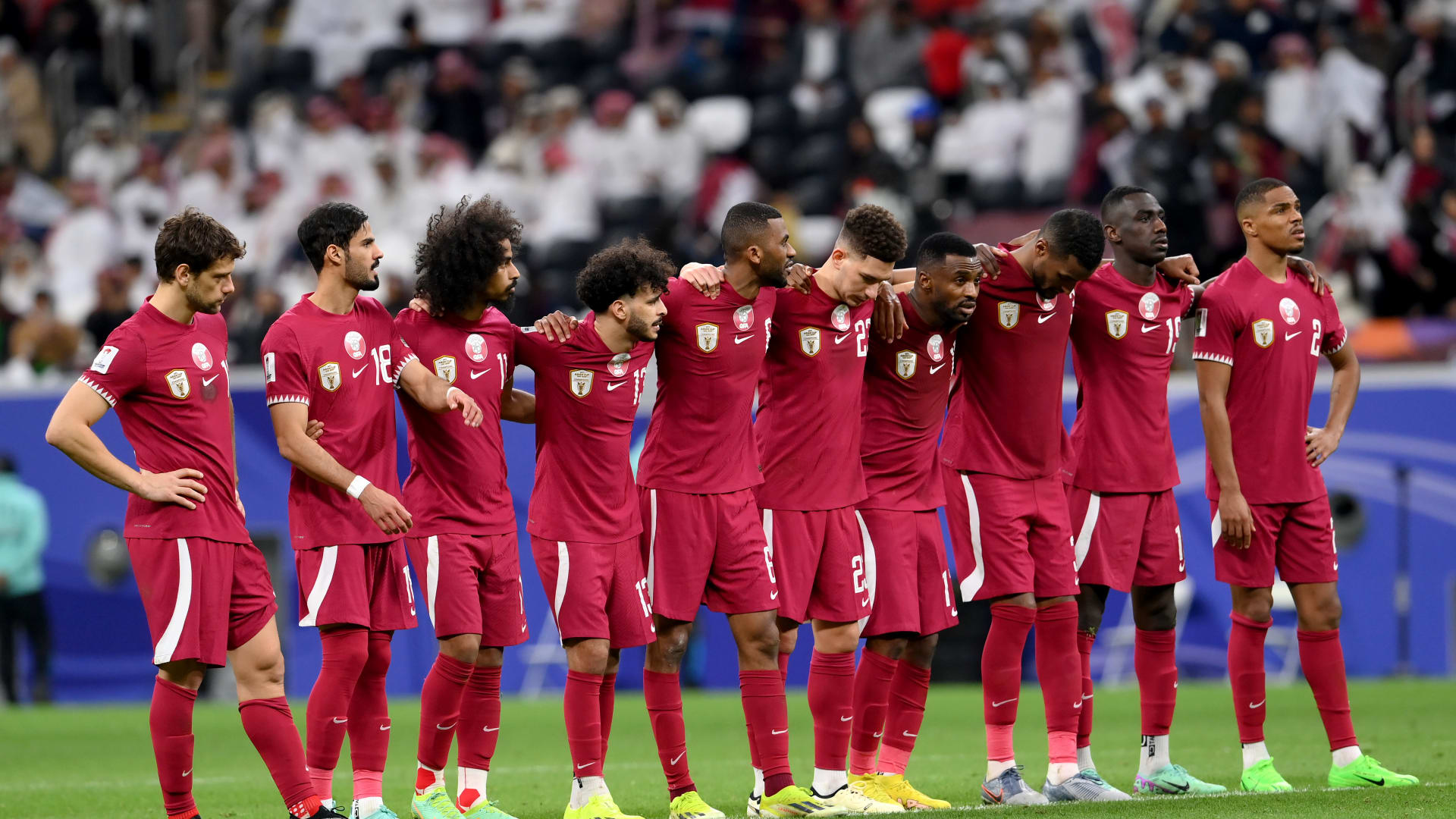 قطر تكمل عقد المتأهلين لنصف نهائي كأس آسيا.. ومشعل برشم "عريس البيت" 1 قطر تكمل عقد المتأهلين لنصف نهائي كأس آسيا.. ومشعل برشم "عريس البيت"