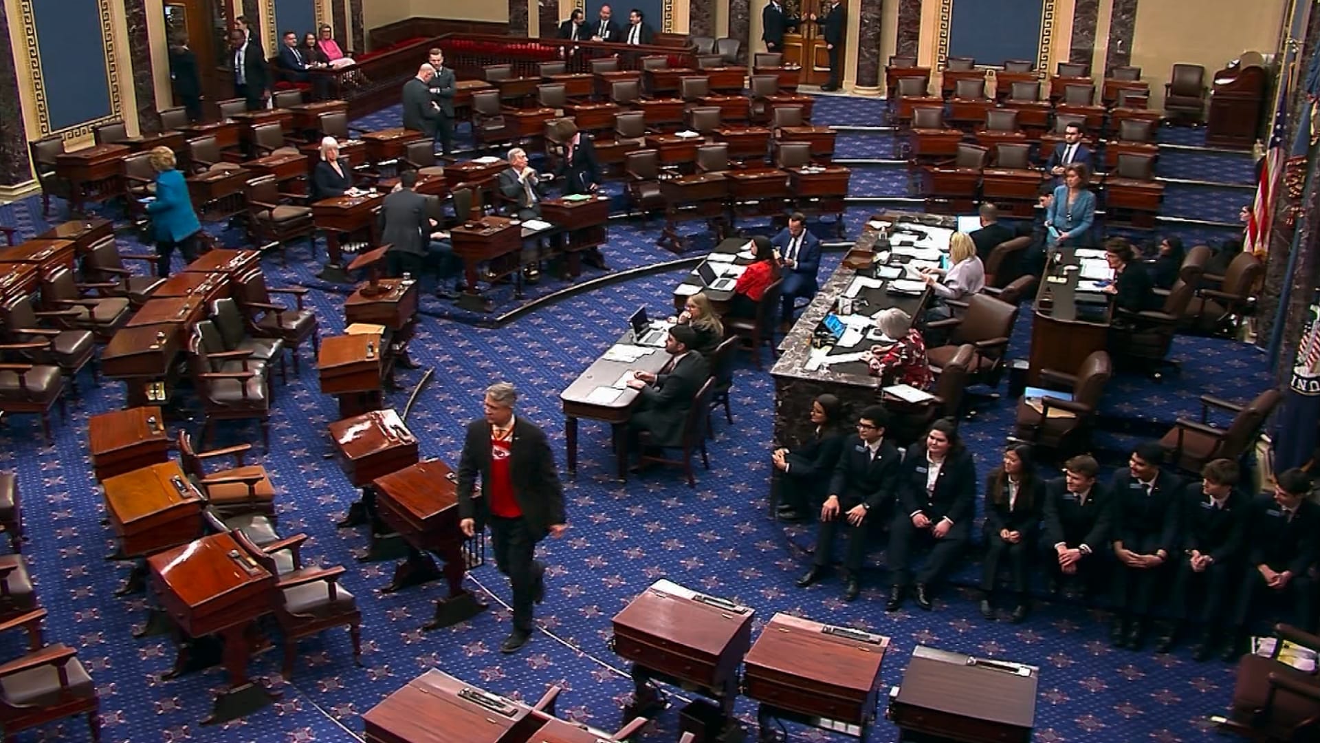 لماذا تعثرت حزمة المساعدات الأمريكية لإسرائيل وأوكرانيا داخل الكونغرس؟ 3 لماذا تعثرت حزمة المساعدات الأمريكية لإسرائيل وأوكرانيا داخل الكونغرس؟