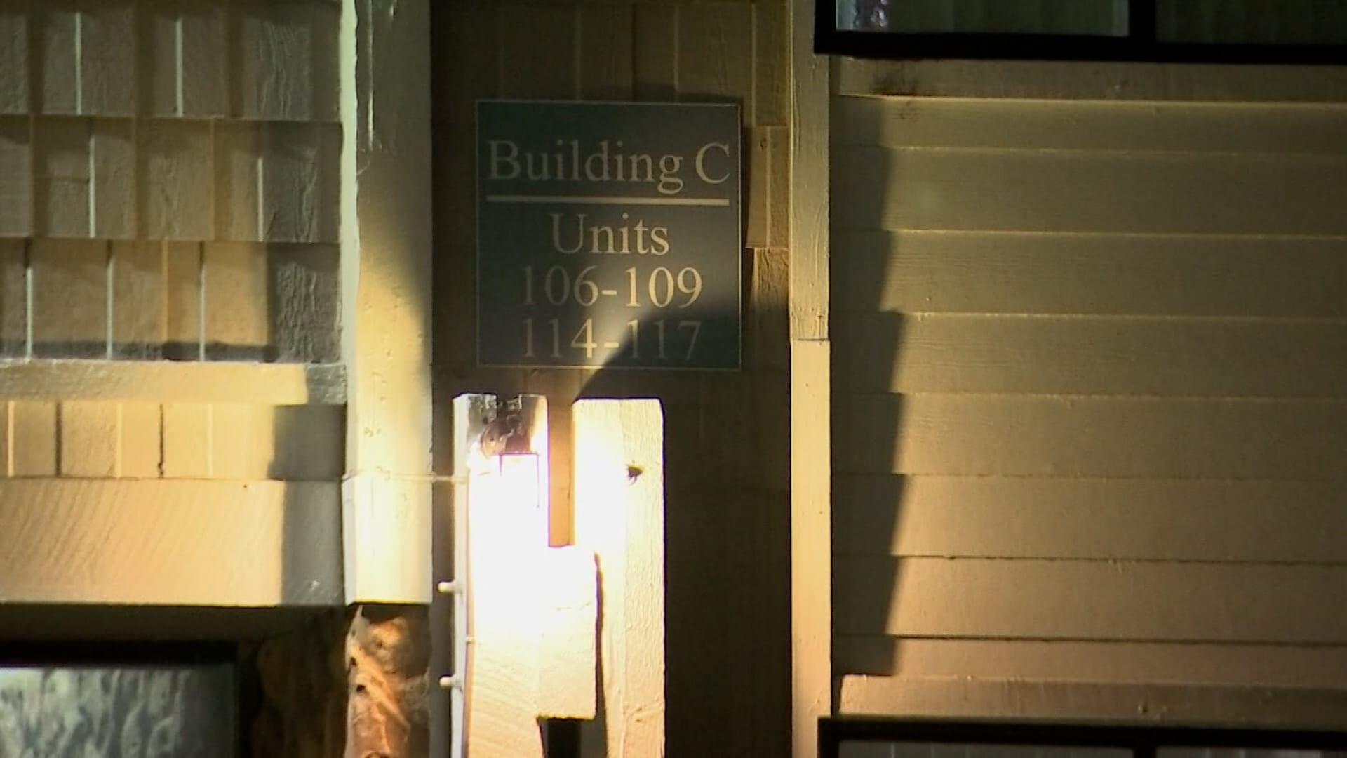 غفت ولم تستيقظ.. وفاة مفاجئة لرضيعة في حضانة "غير قانونية"