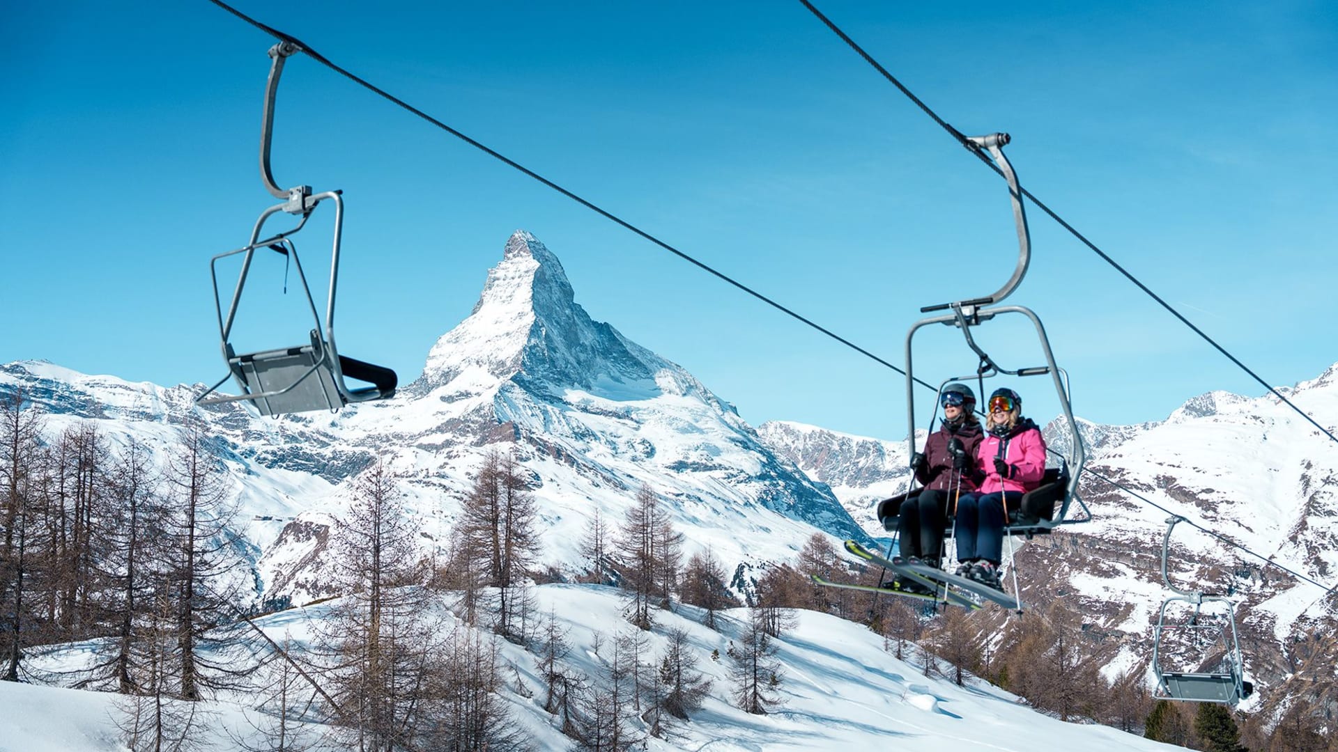 قرى ساحرة تضم أبرز منتجعات التزلج في أوروبا.. إليك لمحة عنها