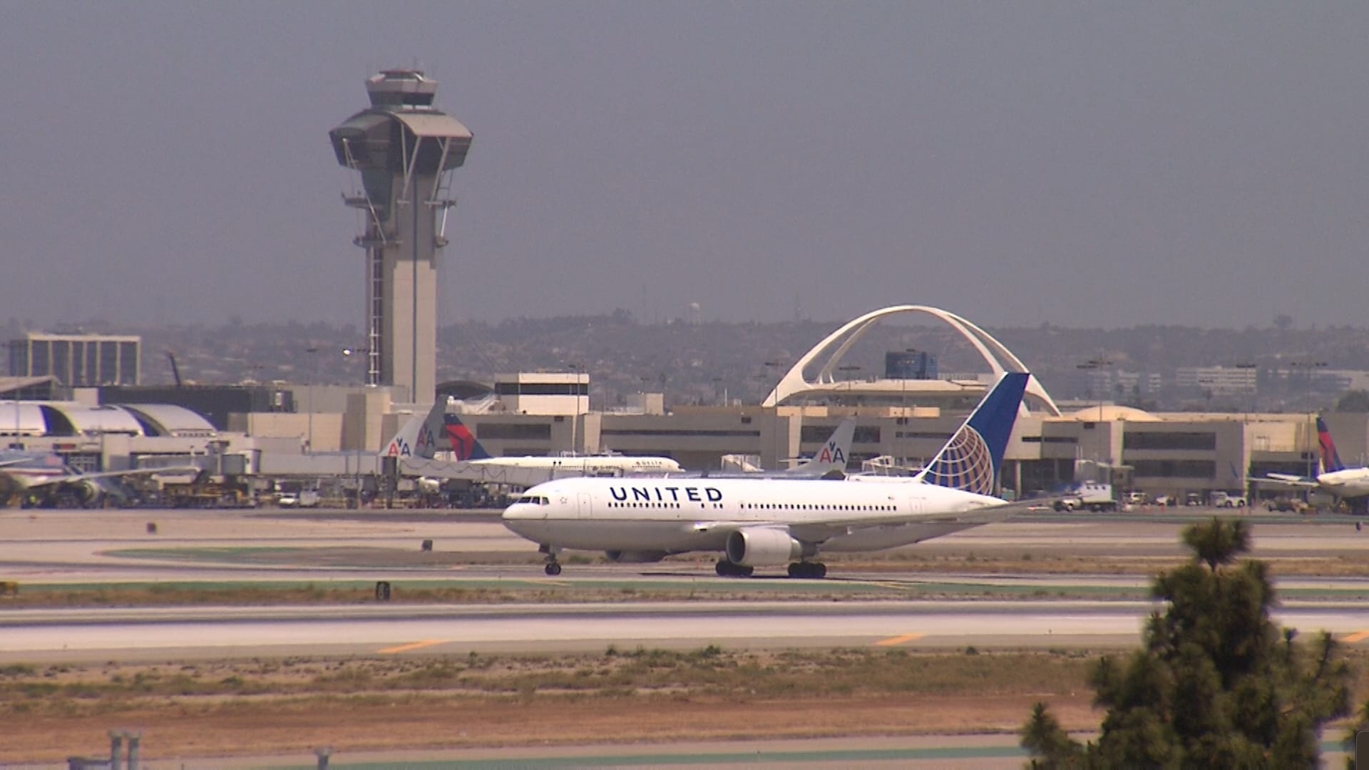 2023.. العام الأكثر أمانًا للسفر التجاري جوًا على الإطلاق