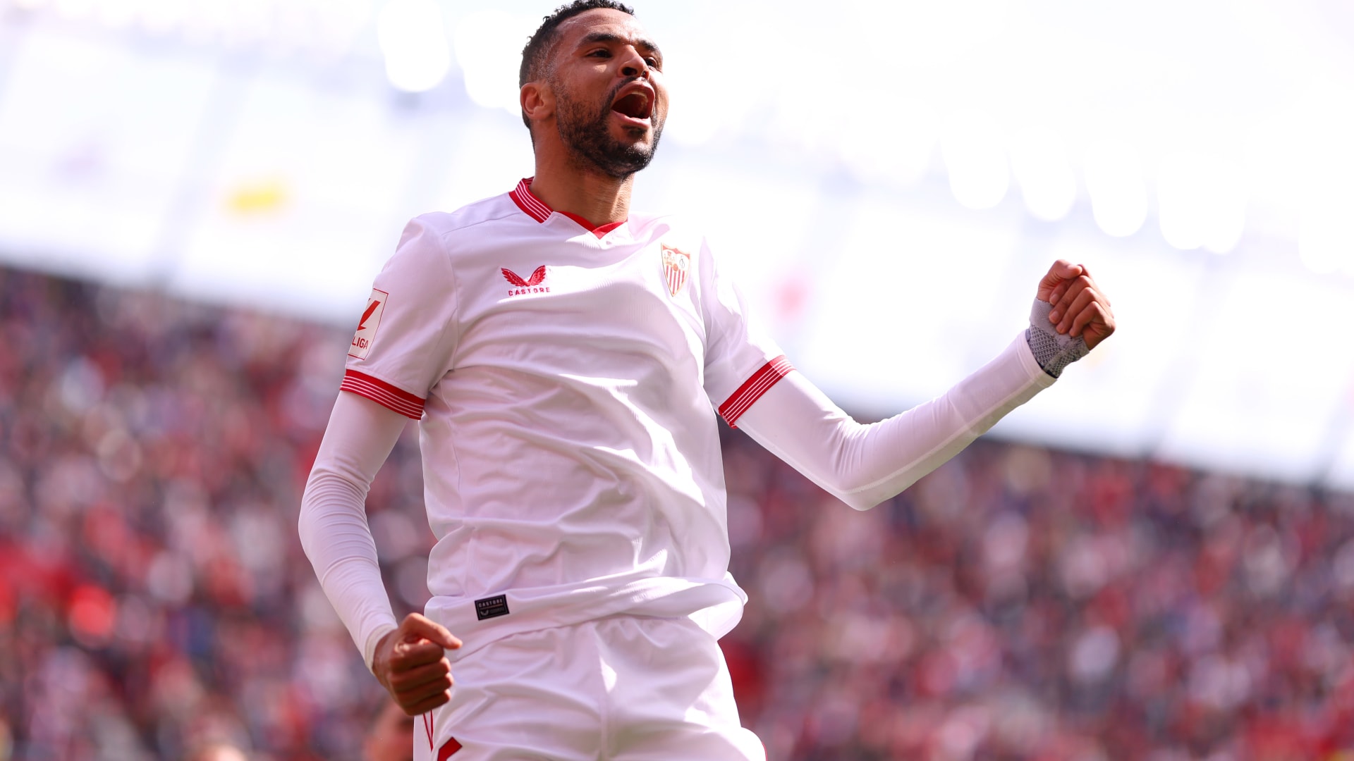 هكذا أشاد حساب "لا ليغا" بالمهاجم يوسف النصيري بعد تألقه في مباراة إشبيلية وريال سوسيداد 1 هكذا أشاد حساب "لا ليغا" بالمهاجم يوسف النصيري بعد تألقه في مباراة إشبيلية وريال سوسيداد