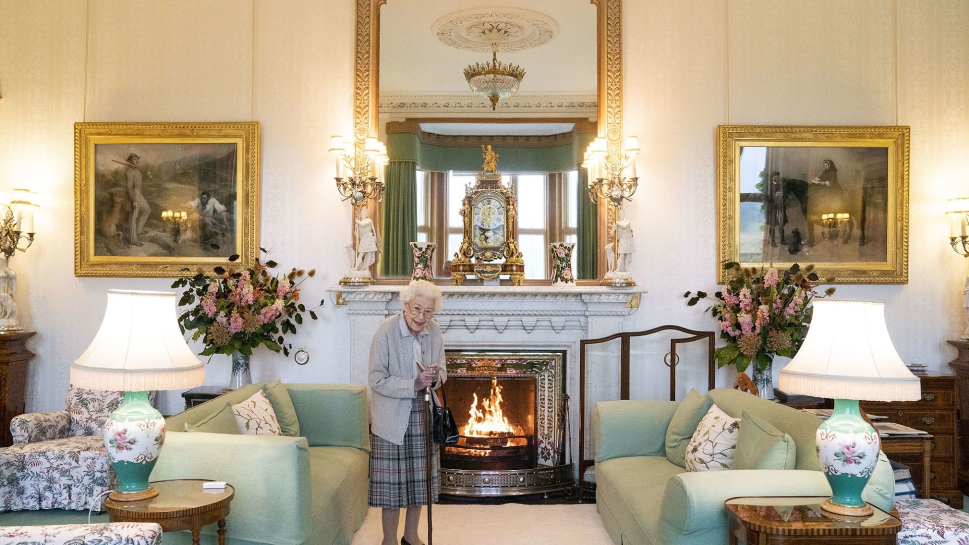 من منزلها الأحب إلى قلبها "قلعة بالمورال".. قالت الملكة إليزابيث وداعًا لهذا العالم