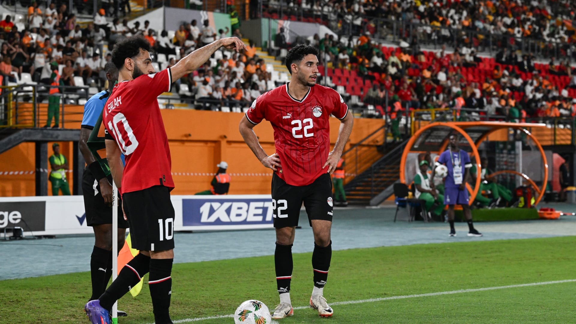 مصر.. ماذا قال محمد صلاح عن مقارنته بعمر مرموش؟