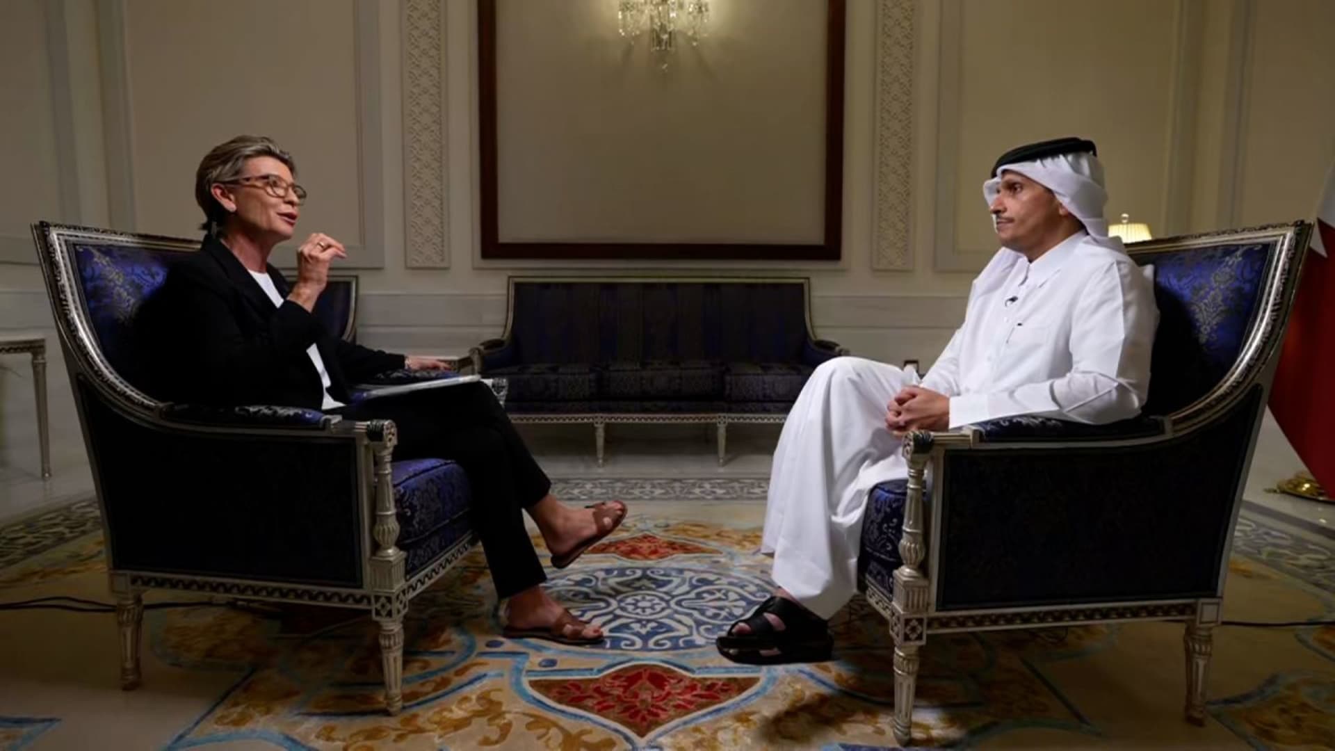 رئيس وزراء قطر لـCNN: رفع العقوبات الأمريكية عن سوريا "خطوة صحيحة للمضي قدما"