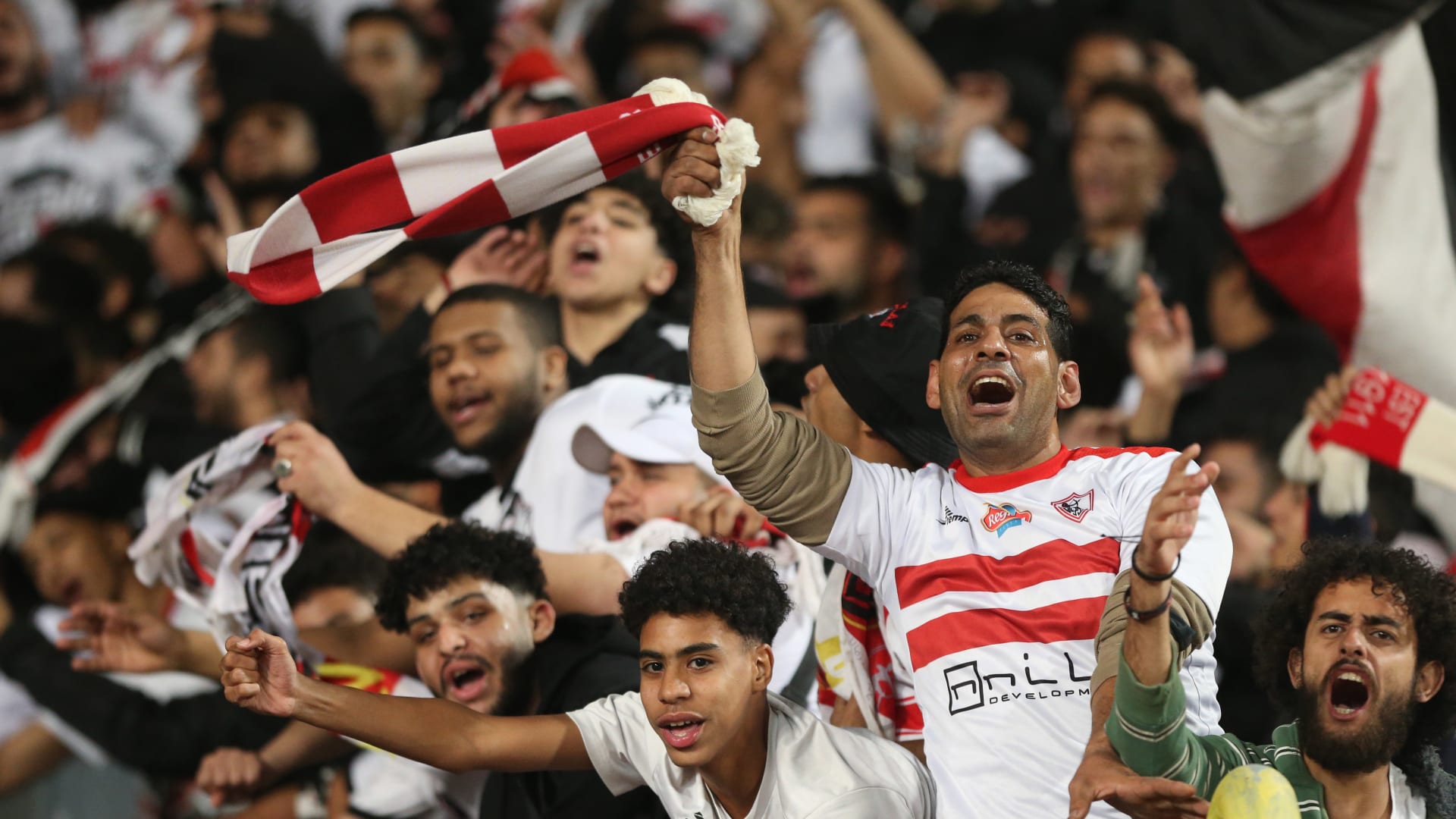 بعد إعلان الزمالك عن سدادها.. كم بلغت مستحقات خالد بوطيب وجايمي باتشيكو؟