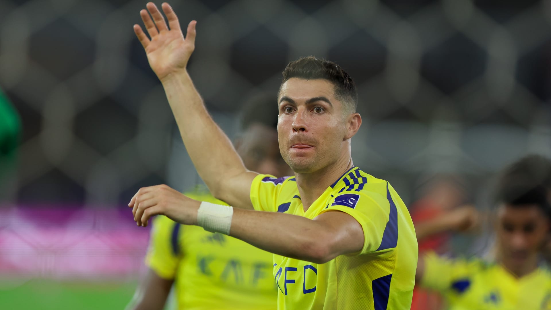 رونالدو يثير التكهنات حول مستقبله مع نادي النصر