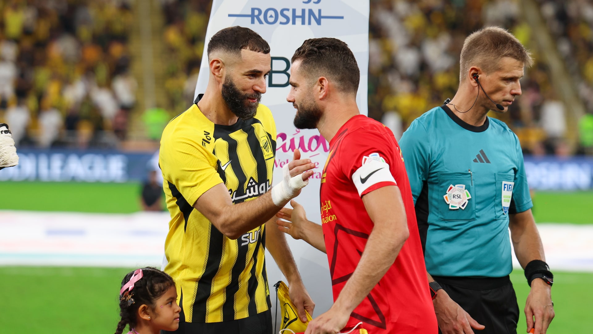 ماذا فعل بنزيما مع ناتشو بعد نهائي كأس الملك السعودي؟