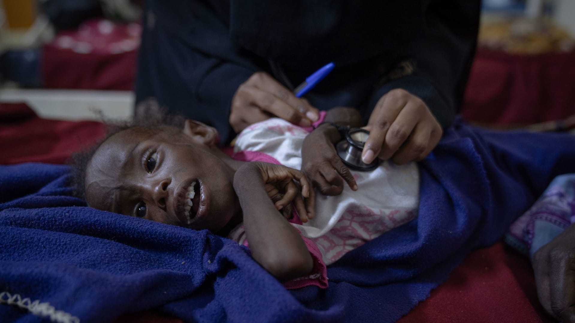 مصور صحفي يوثق الواقع المروع للحرب الأهلية في السودان.. وهذا ما رآه