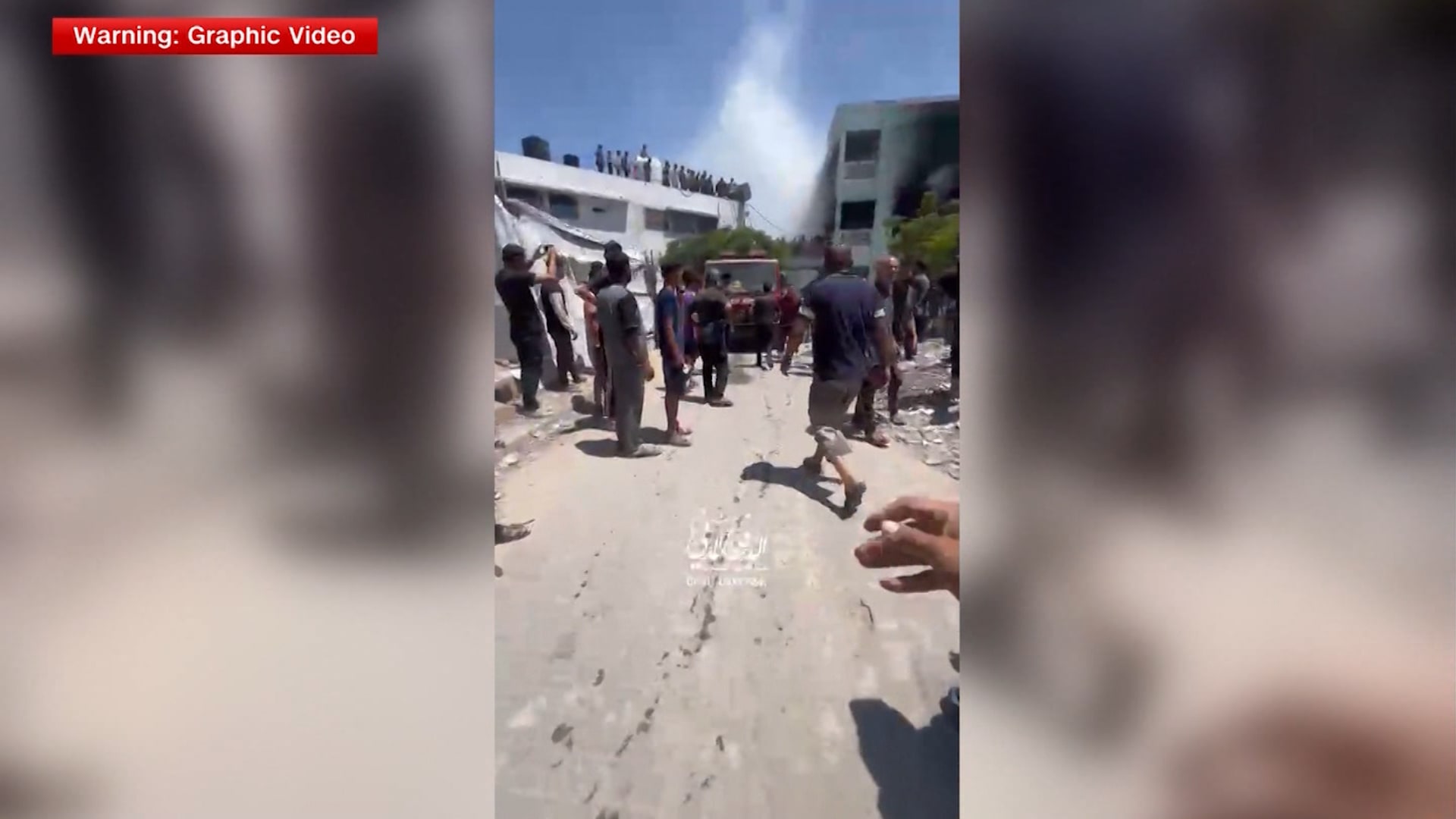 مشاهد قاسية بعد غارة إسرائيلية على مدرسة في شمال غزة
