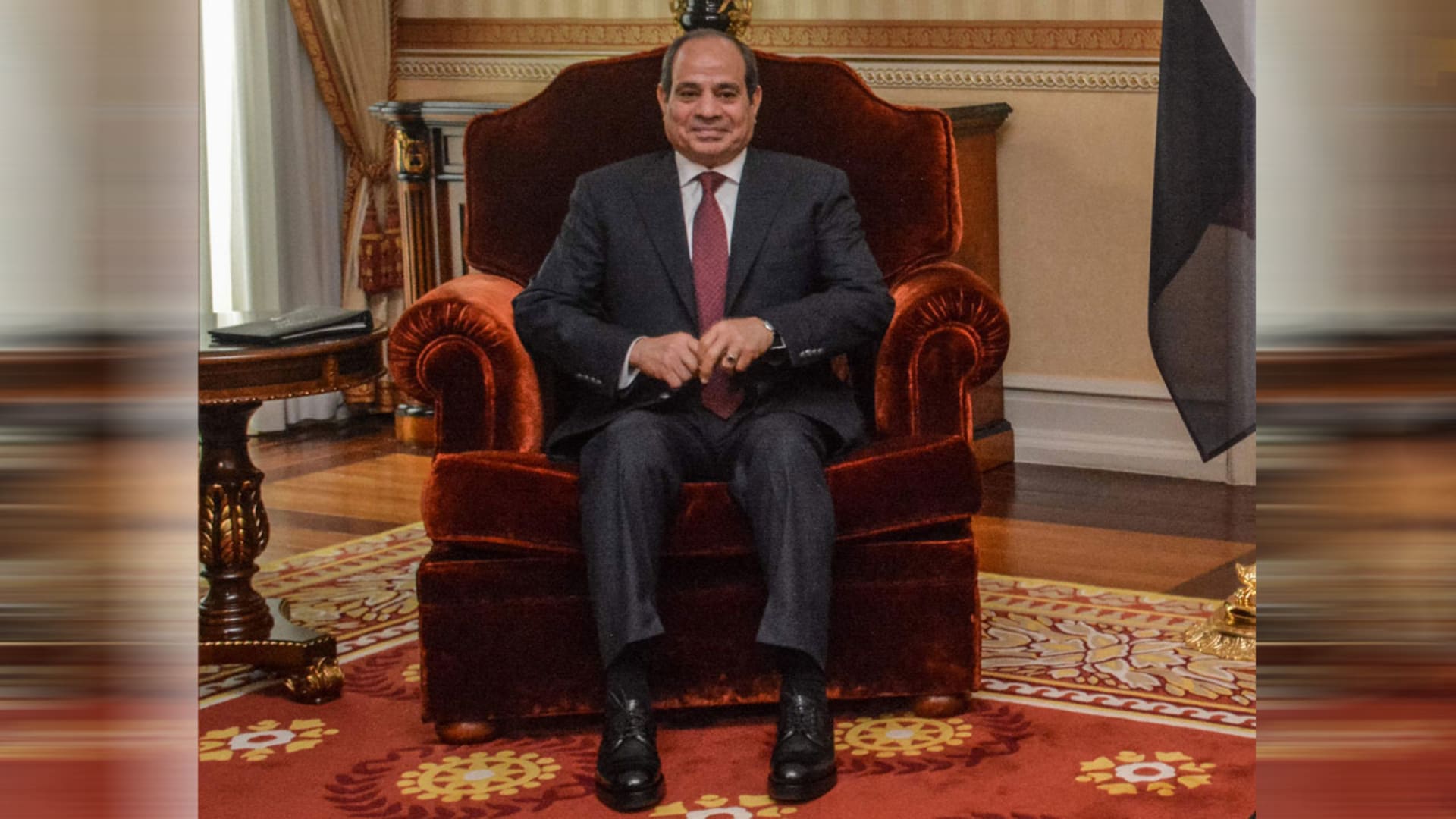 مصر.. السيسي وما فعله يشعل تفاعلا واستذكارا لصورة حُفرت بأذهان المصريين بذكرى 3 يوليو