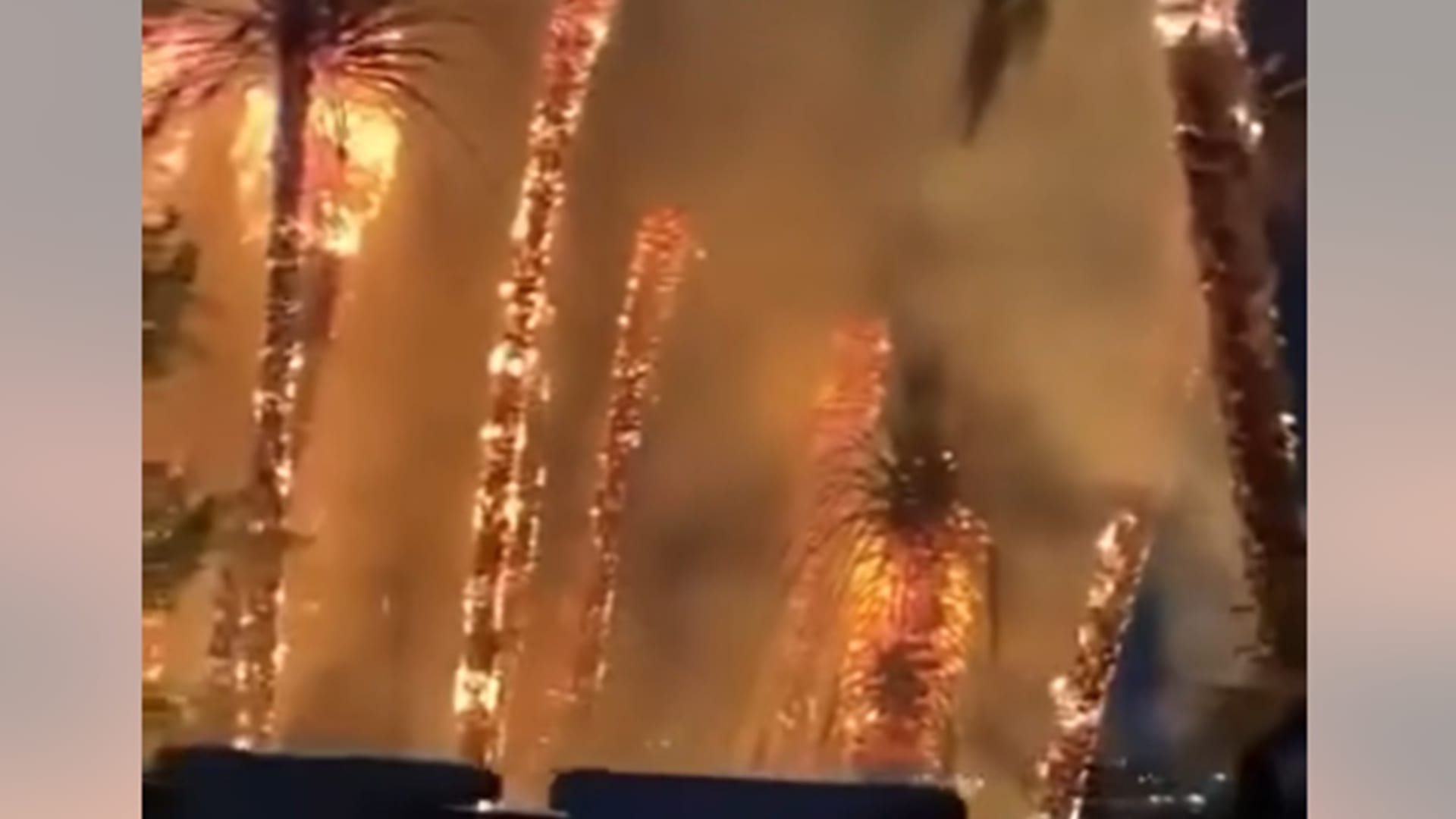 فيديو متداول لحريق هائل على كورنيش "مصر القديمة" بالقاهرة.. ما حقيقته؟