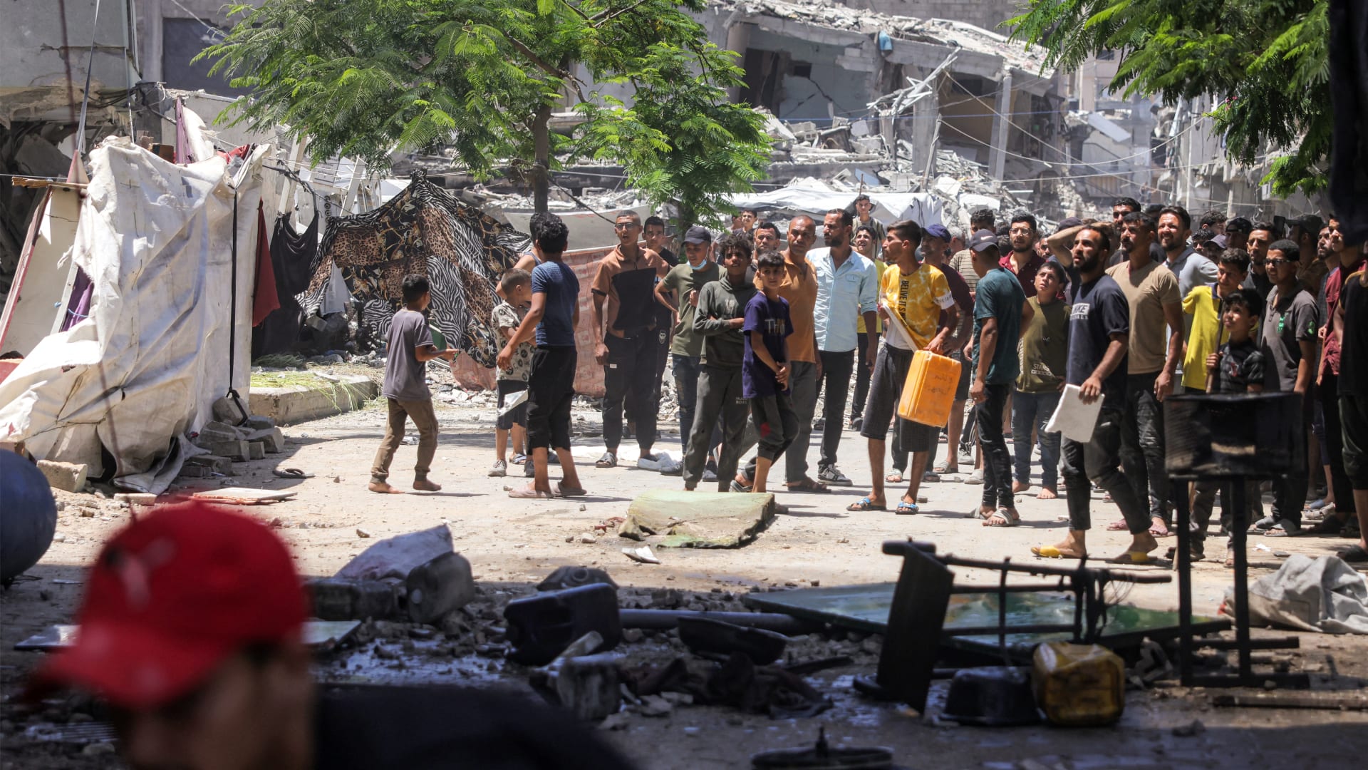 الأونروا: الفلسطينيون في غزة يواجهون "خيارات مستحيلة".. الموت جوعا أو التعرض للقتل من أجل الطعام