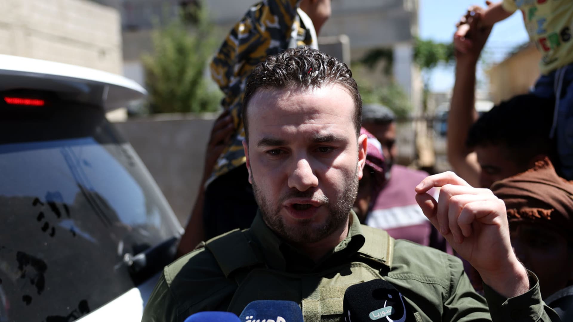 سوريا.. تهديد إسرائيلي مباشر: ضربة "عنيفة" قريبة على قوات النظام إذ لم تنسحب من السويداء