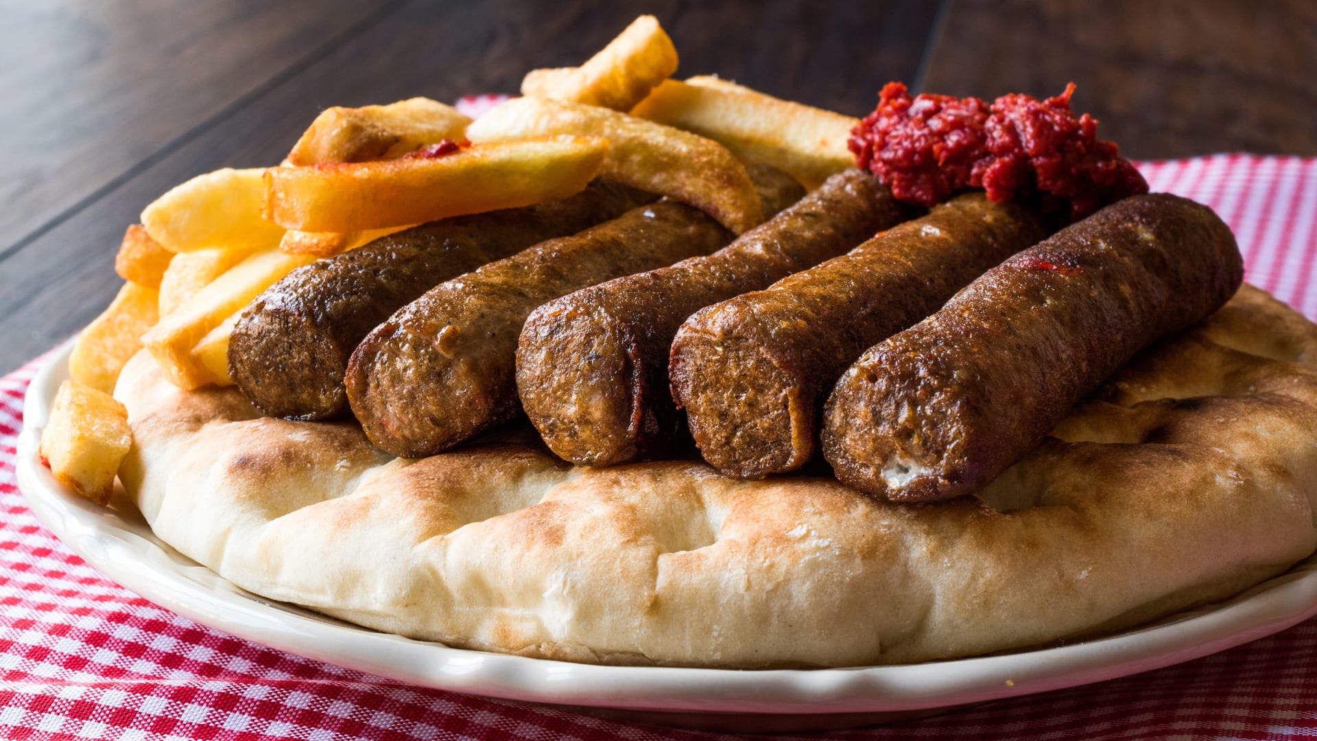 من الكفتة إلى أطباق الأرز.. 7 وجبات يجب عليك تجربتها عند زيارة تركيا
