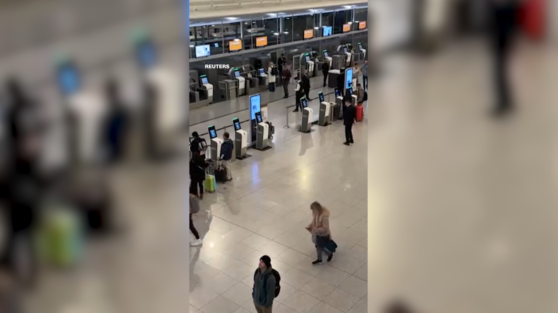 شاهد.. طائرات مسيرة تُجبر مطار ميونيخ على الإغلاق