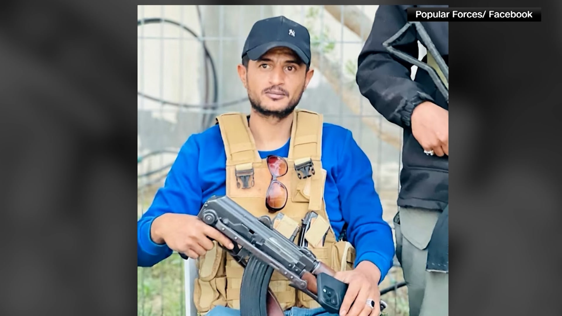 تفاصيل مقتل ياسر أبو شباب في غزة.. إليكم ما نعلمه عن الحادثة