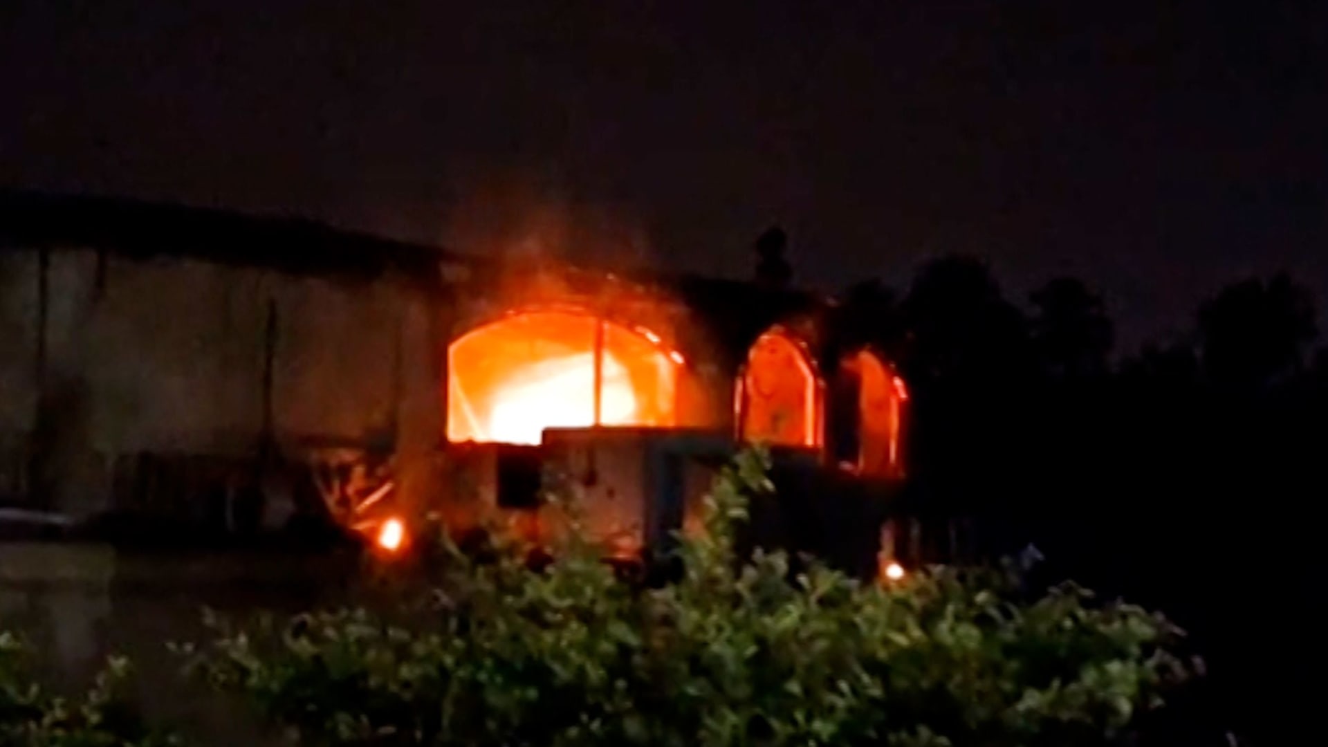 متأثرين بحروق.. مقتل 25 في ناد ليلي بالهند.. ماذا نعلم عن السبب للآن؟