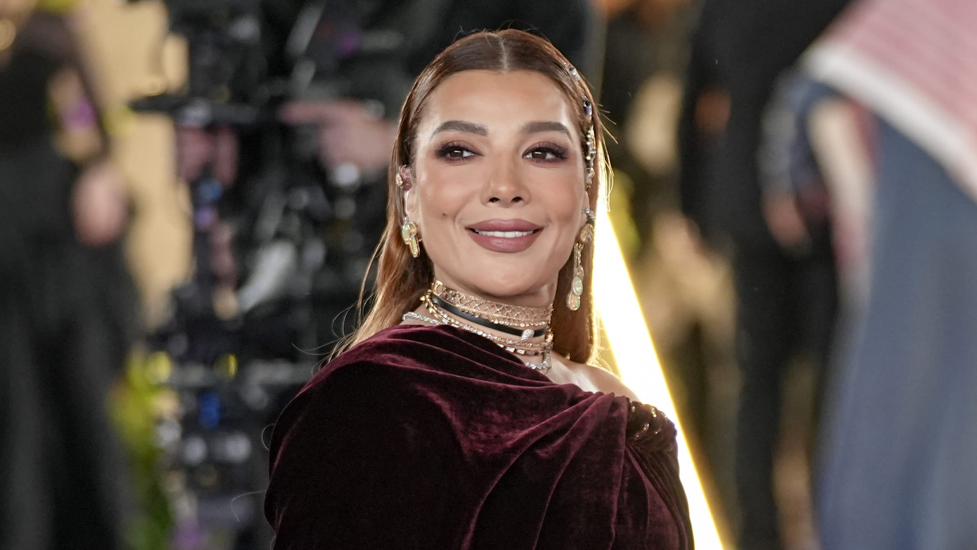 "لا نشكّ بنواياكم".. أصالة توجه رسالة لسوريا وقادتها في "عيد التحرير"