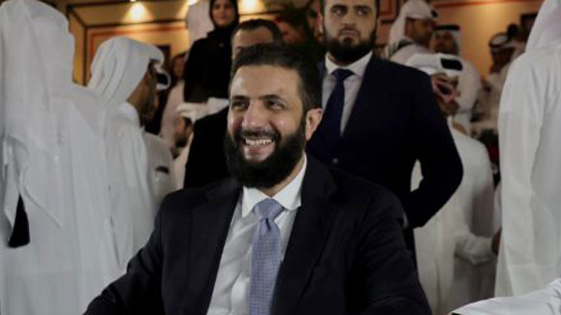 سوريا.. أحمد الشرع يصدر مرسوما بإعفاء ضريبي للأعوام 2024 وما قبل