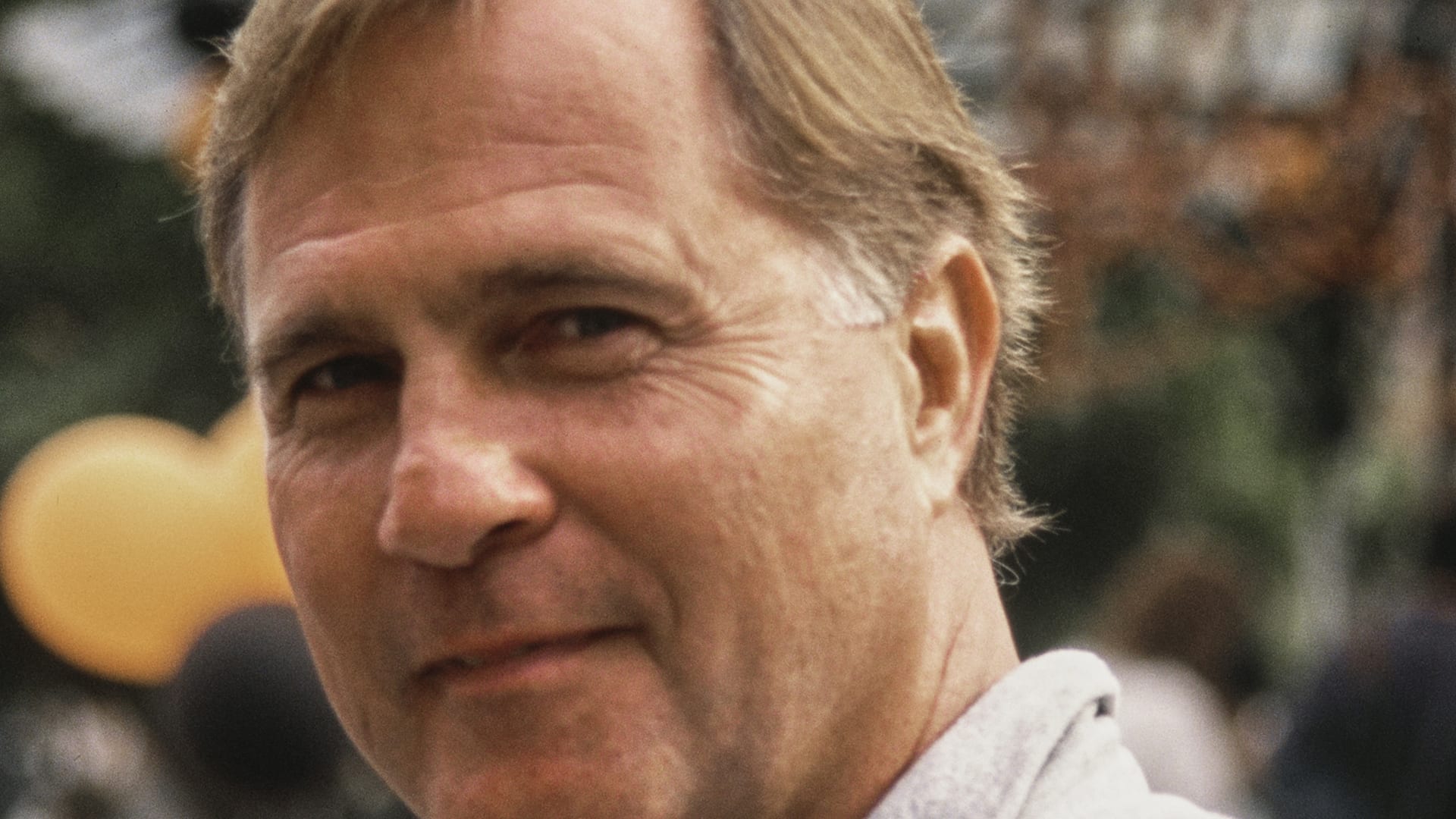 بطل الخيال العلمي "باك روجرز".. وفاة الممثل الأمريكي غيل جيرارد عن عمر ناهز 82 عامًا