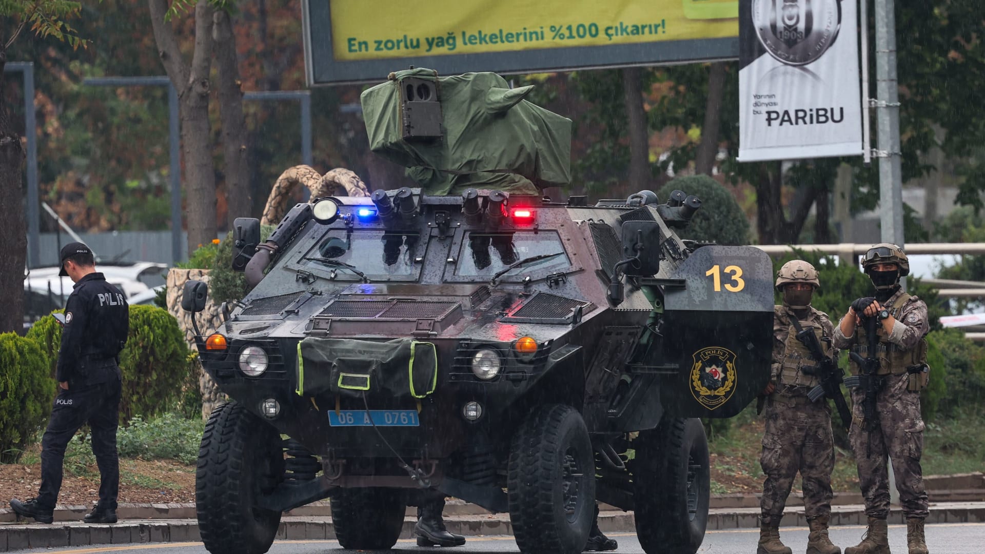 تركيا.. مقتل وإصابة 11 من ضباط الشرطة بمداهمة موقع لداعش