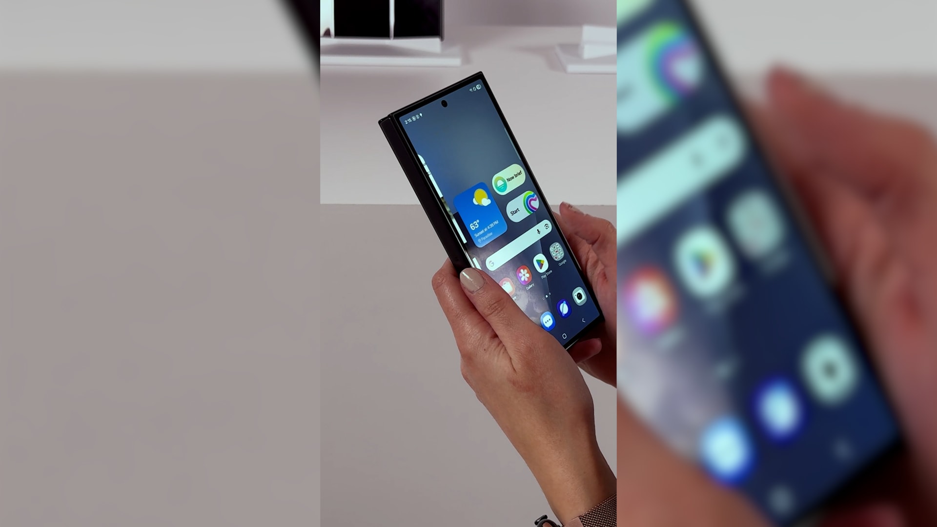 سامسونغ تكشف عن هاتف جديد ثلاثي الطي بتصميم مستقبلي.. كيف يبدو؟