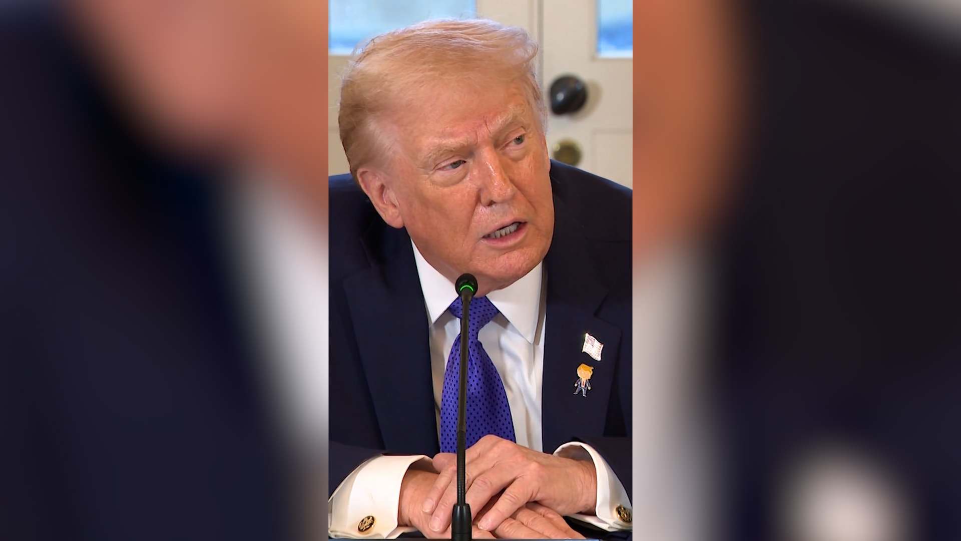 "باللين أو بالشدة".. ترامب يلوّح بـ“الخيار الصعب” للاستحواذ على غرينلاند