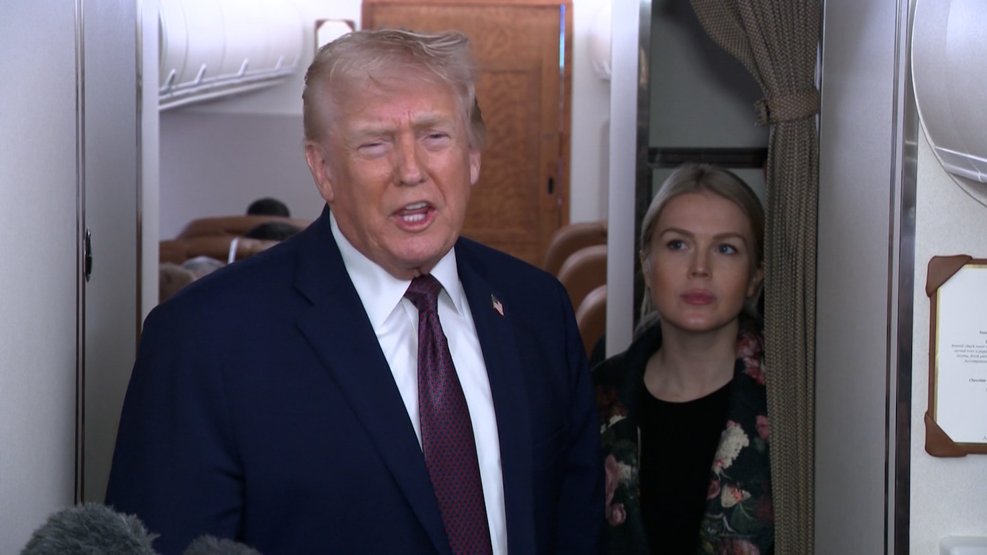 ترامب لـCNN: إيران ستواجه ضربات "لم يسبق لها مثيل" إذا استهدفت قواعد عسكرية أو تجارية