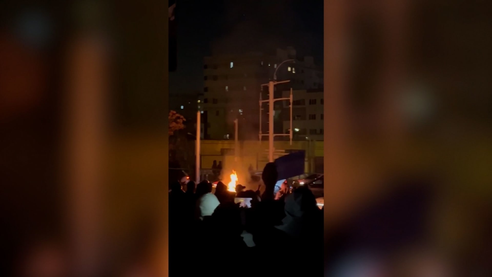 الخارجية الأمريكية لمواطنيها في إيران: "غادروا البلاد الآن"