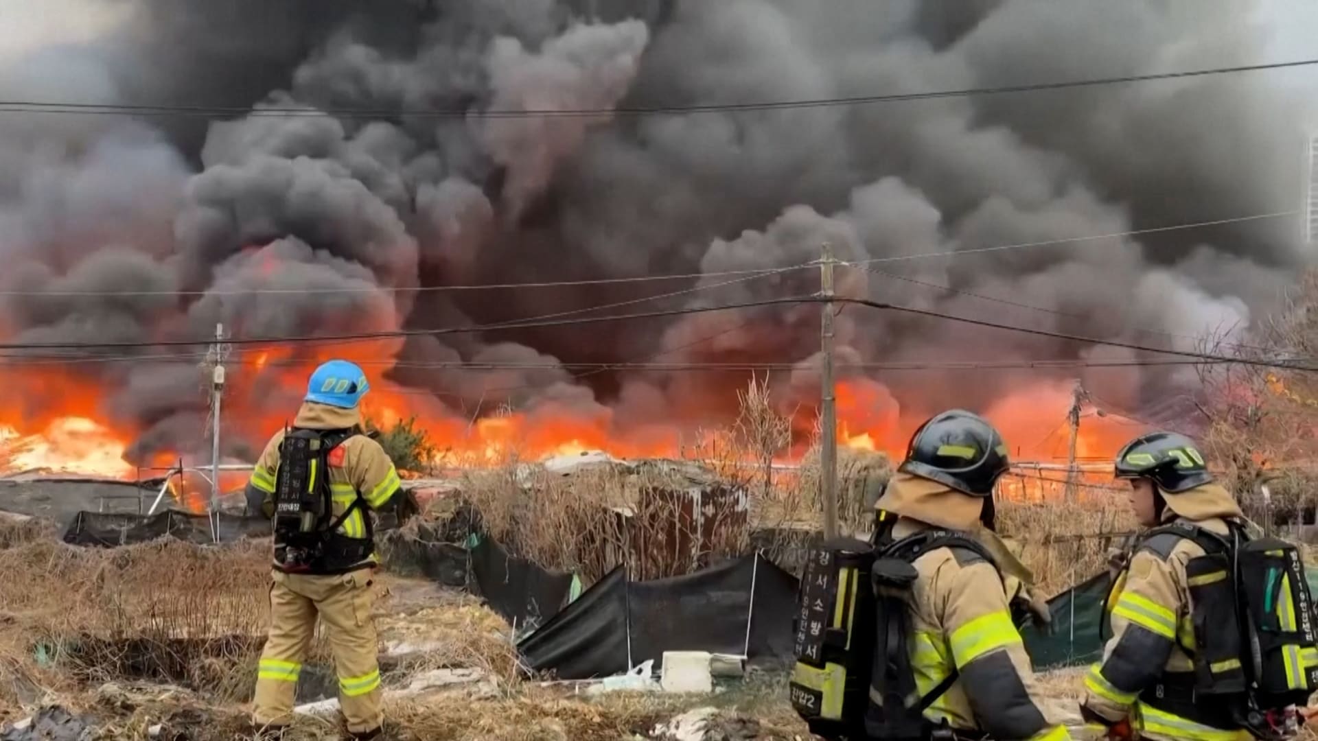 اندلاع حريق كبير في إحدى أرقى مناطق سيول.. وإجلاء العشرات