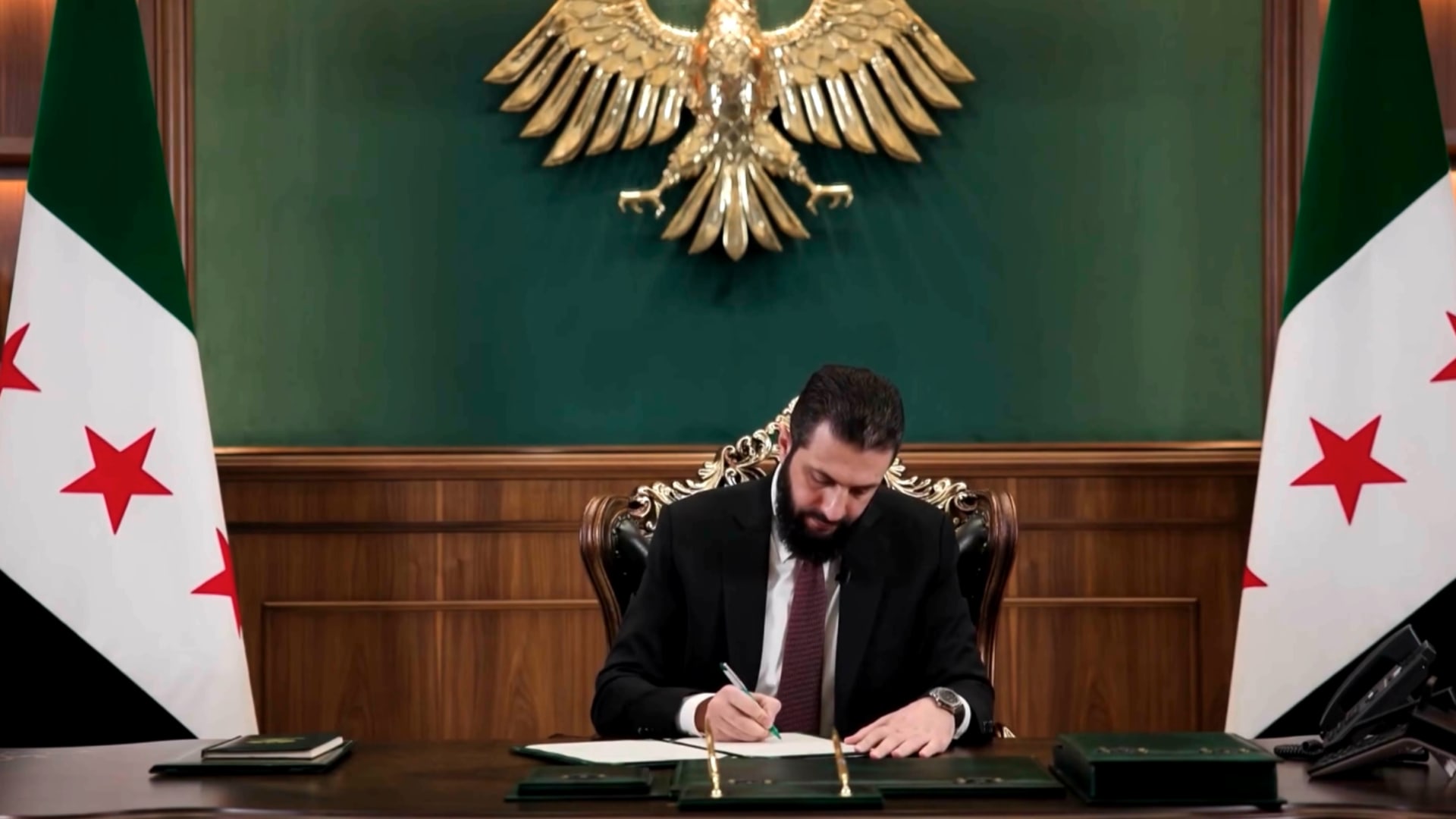 انتصار للجيش السوري وتقدم خاطف.. ومرسوم رئاسي يضمن حقوق الأكراد.. إليك ما نعلمه