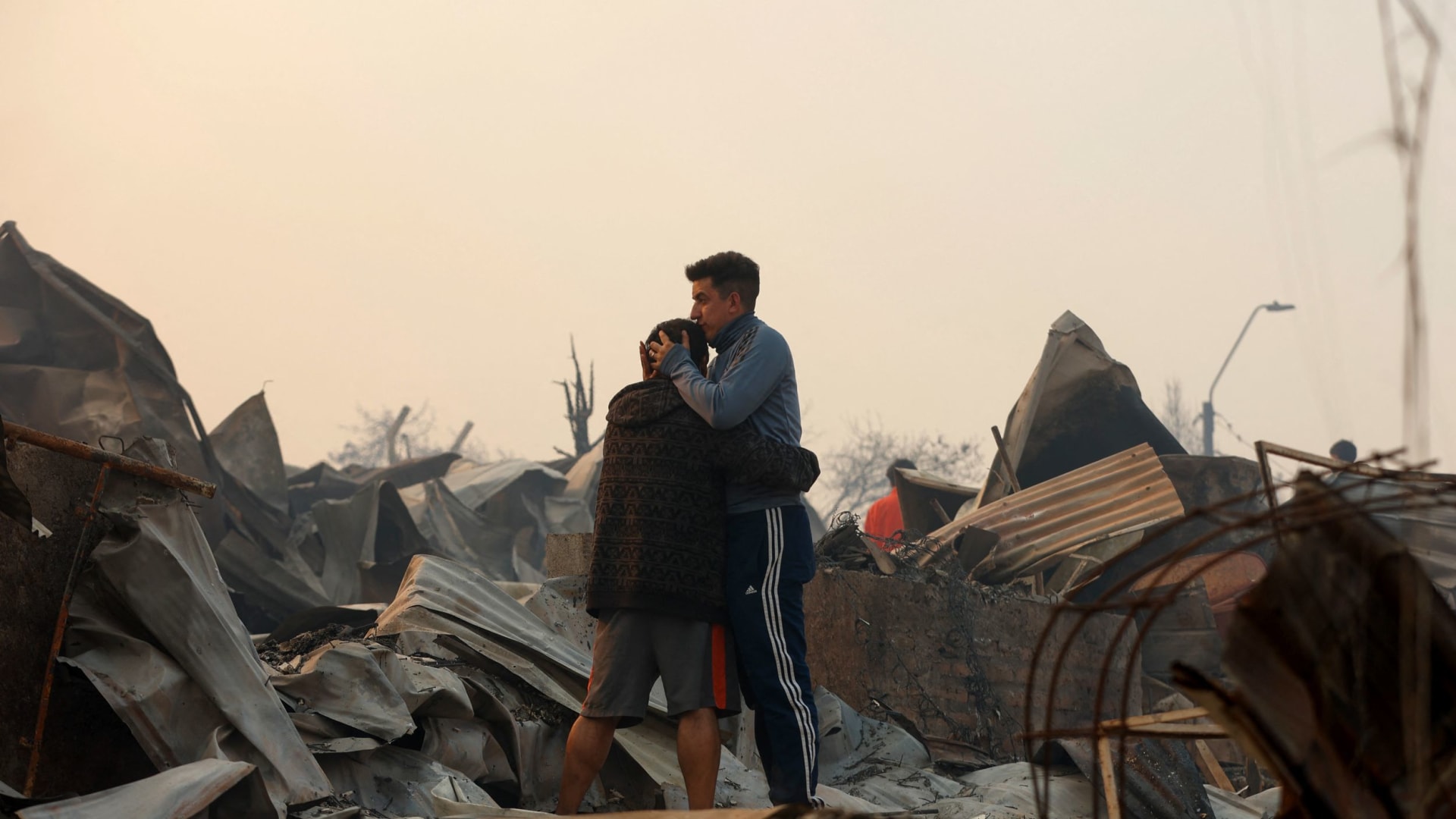 حرائق غابات مدمرة في تشيلي تودي بحياة العديد من الأشخاص