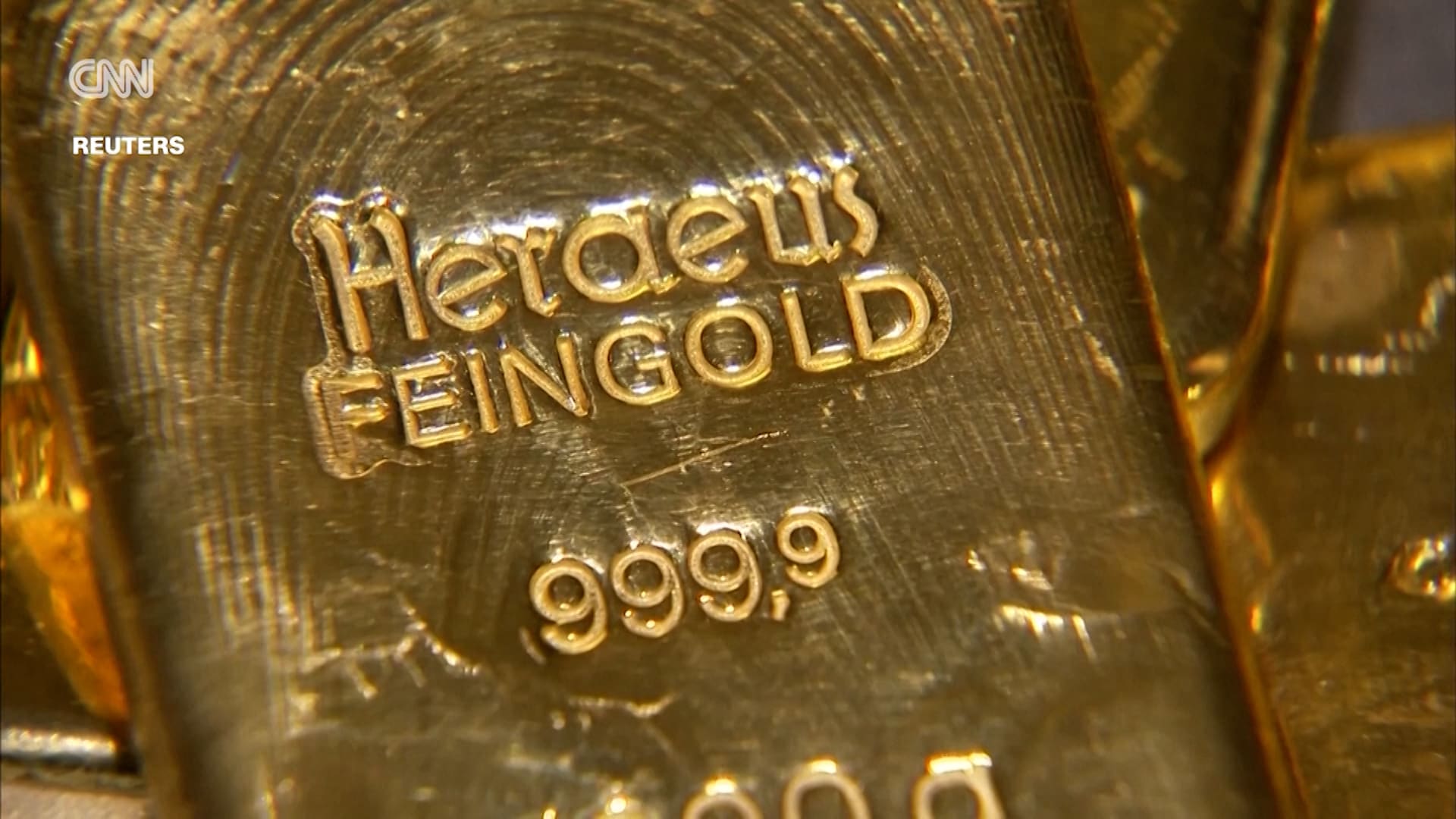 تحركات سياسية تهز الأسواق وتدفع الذهب إلى أعلى مستوياته.. ماذا يحدث؟