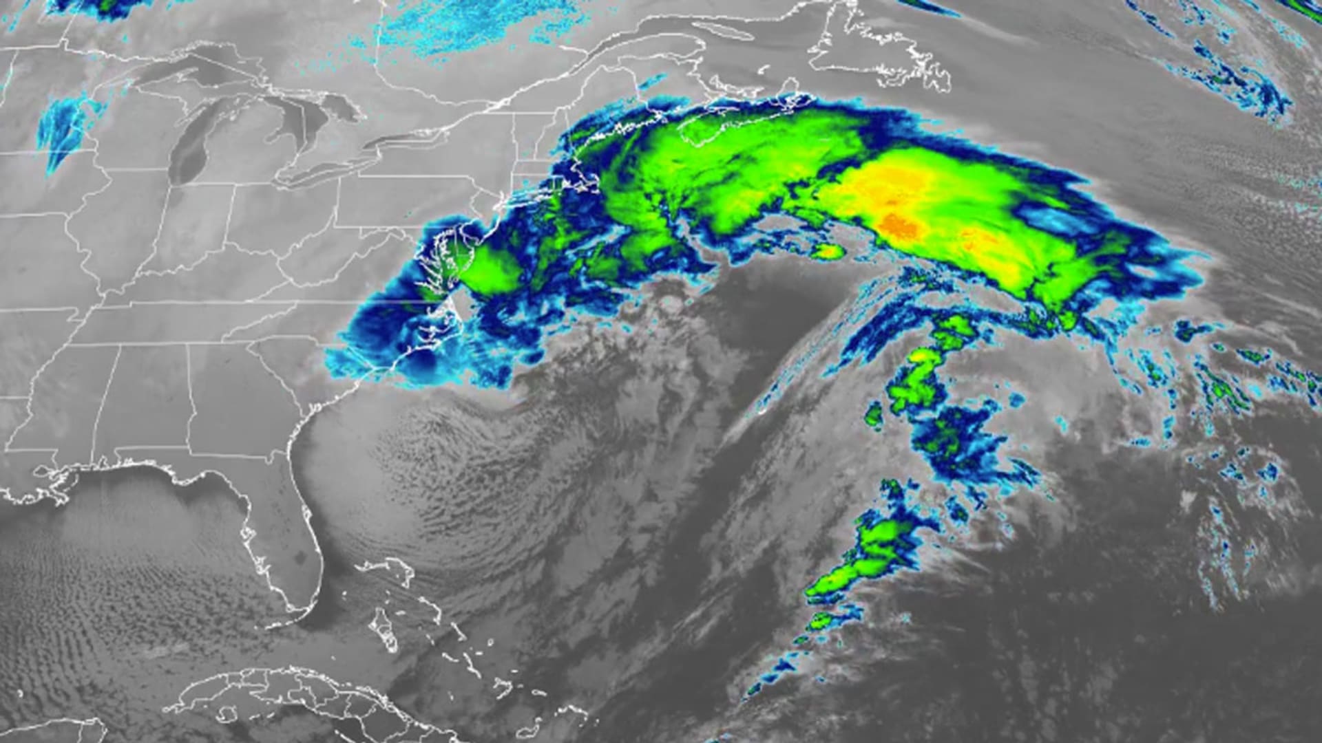 "إعصار القنبلة" وصل أمريكا.. هذا ما يحصل الآن بمناطق في الساحل الشرقي