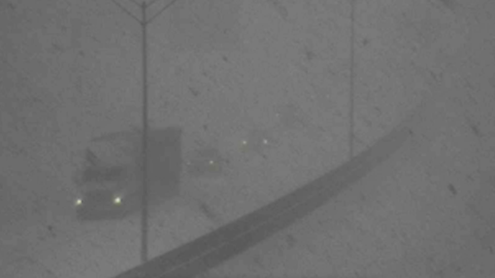 تحذيرات مع وصول "إعصار القنبلة".. وولايات أمريكية تعلن حالة الطوارئ