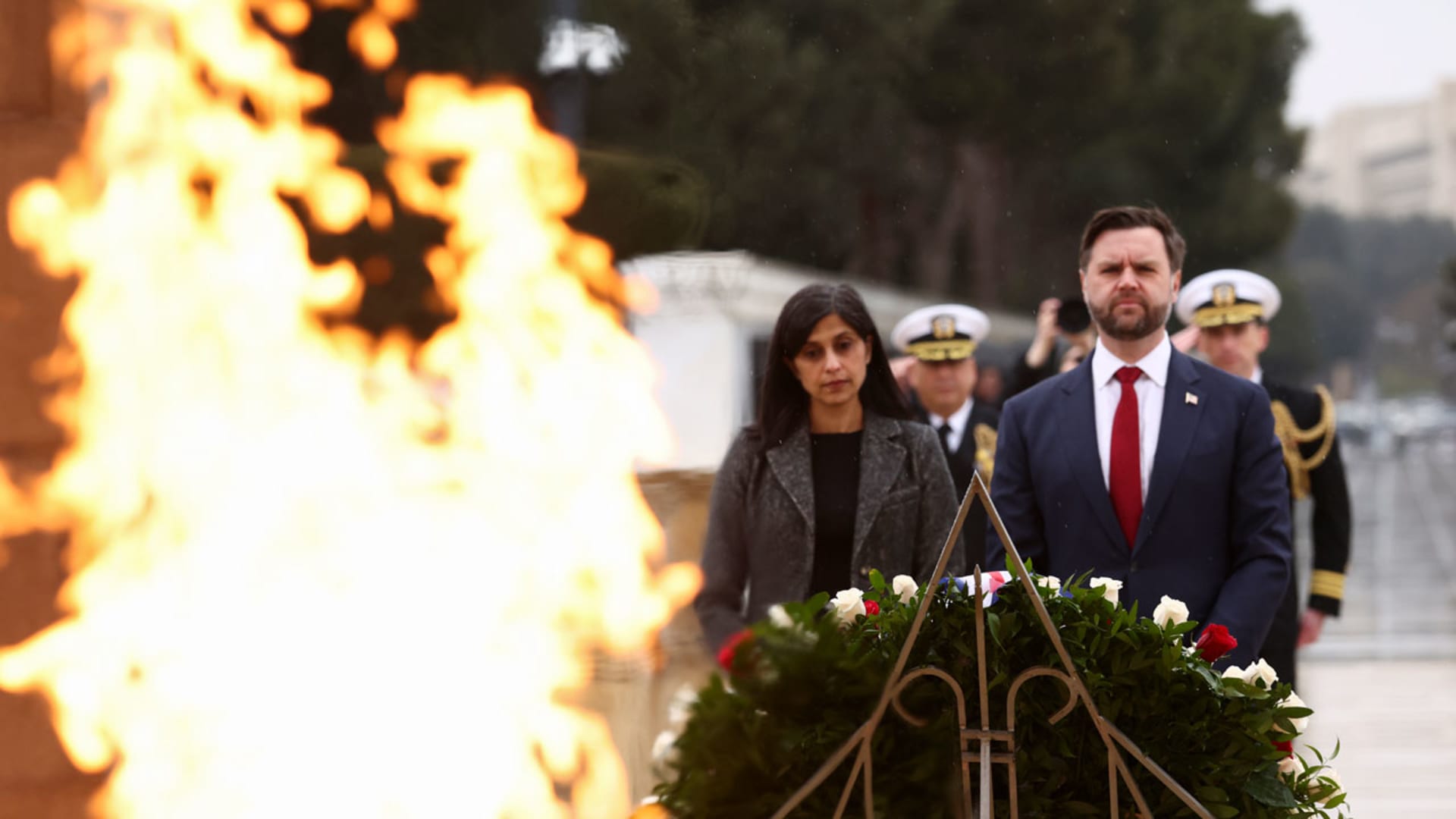 حساب نائب الرئيس الأمريكي يحذف تدوينة تعترف بإبادة جماعية