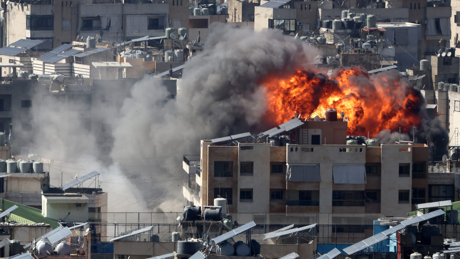 حكومة لبنان تبدي استعدادها لاستئناف المفاوضات مع إسرائيل لوقف التصعيد