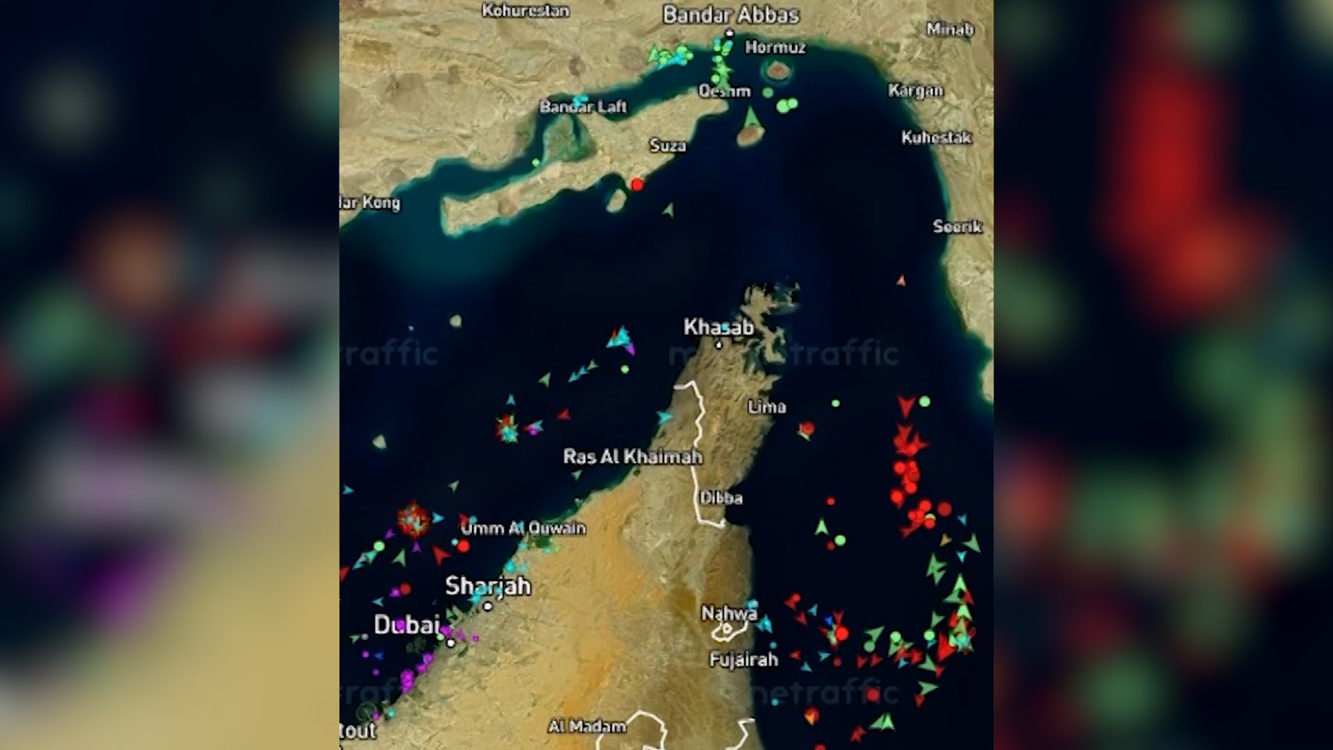 هل تستطيع إيران زعزعة استقرار الـ"بترودولار" بتحويل تداول النفط إلى عملة اليوان الصيني بدل الدولار الأمريكي؟