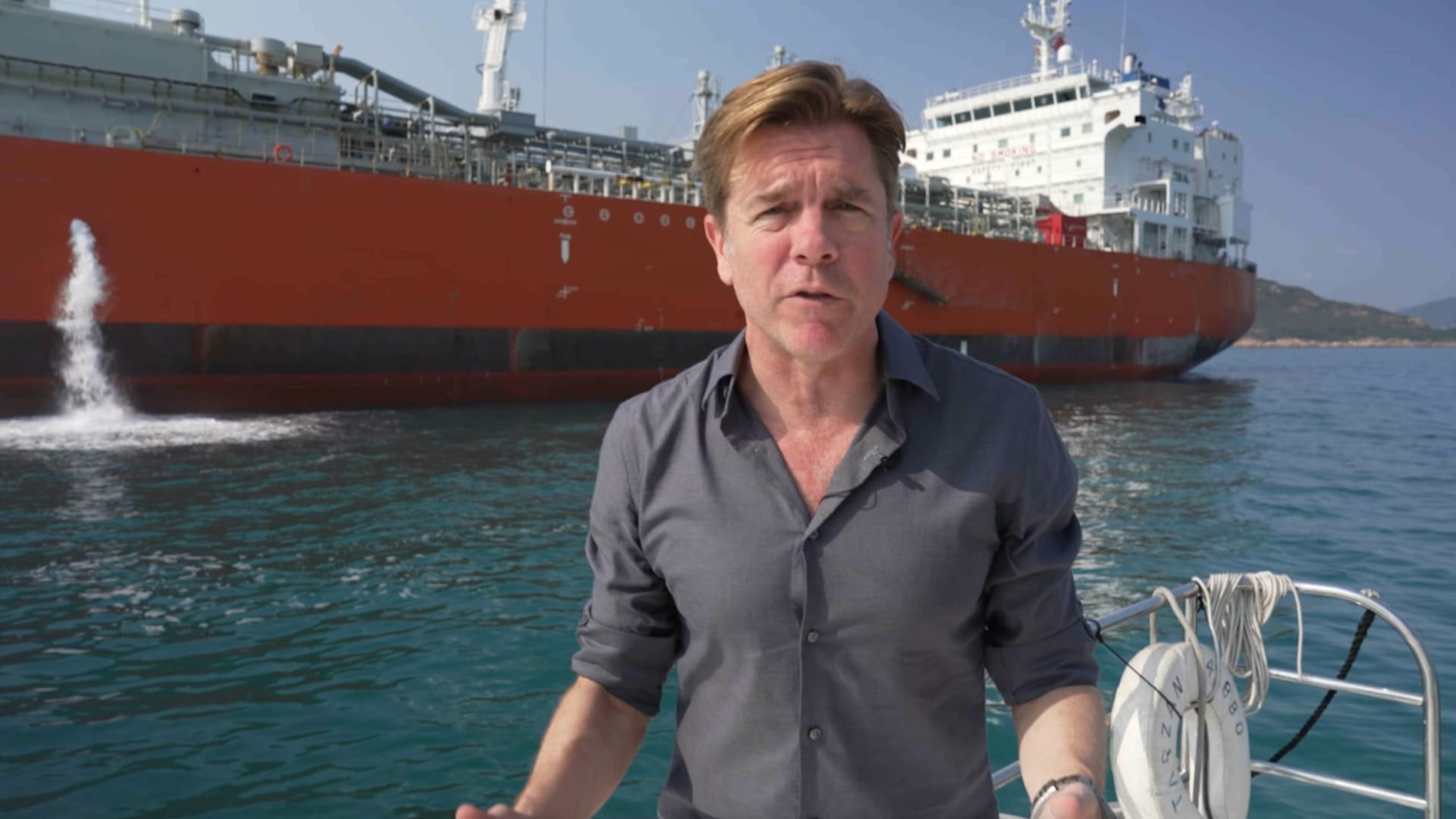 حرب على سفن الشحن العالمي: هجمات إيرانية تُعيد إحياء مخاوف معركة ناقلات النفط