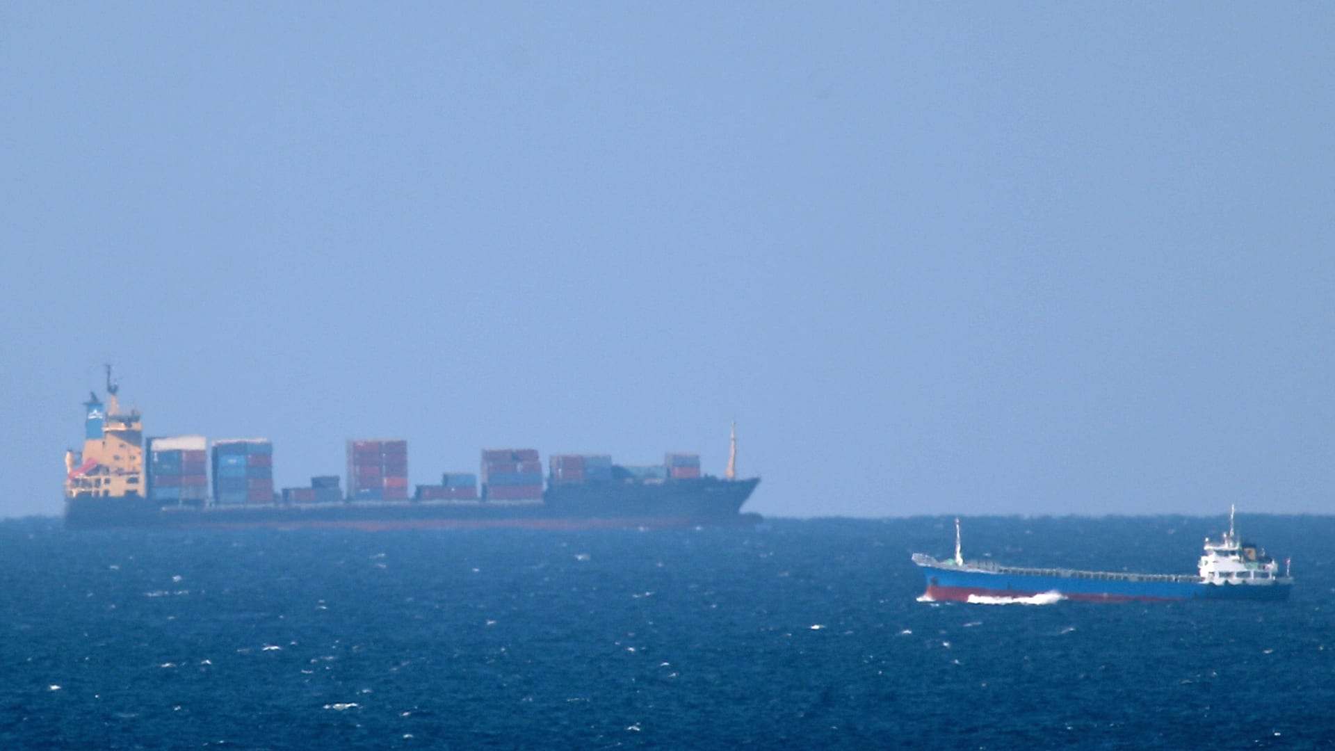 بعيدا عن النفط.. ما قد لا تعلمه عن مضيق هرمز وأثره على دول الخليج إذا أغلق لفترة طويلة