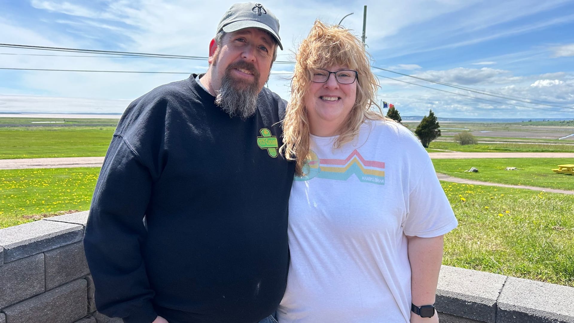 ملايين الأمريكيين مؤهلين للحصول على الجنسية الكندية..ما علاقة ترامب؟