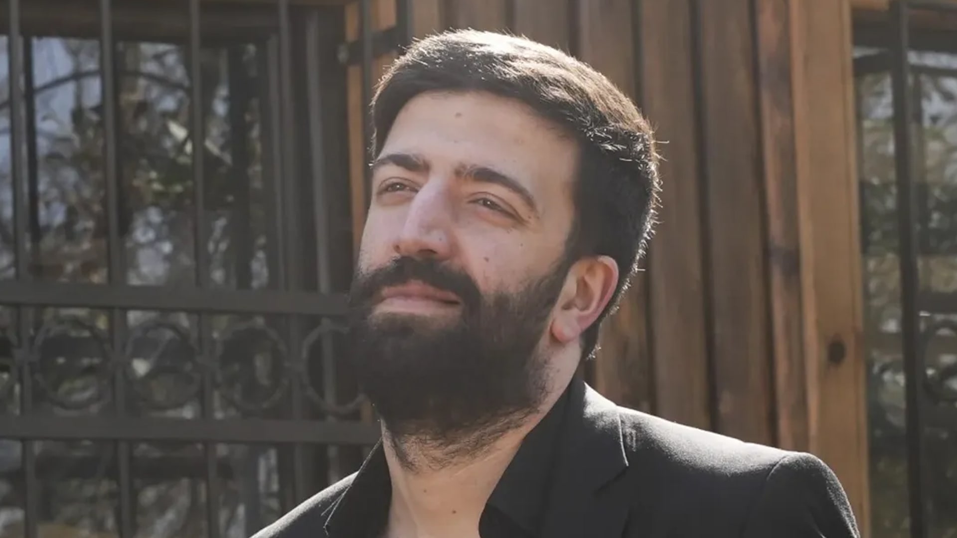 شارك بمسلسل "حلم أشرف".. وفاة الممثل التركي رمضان تيتيك