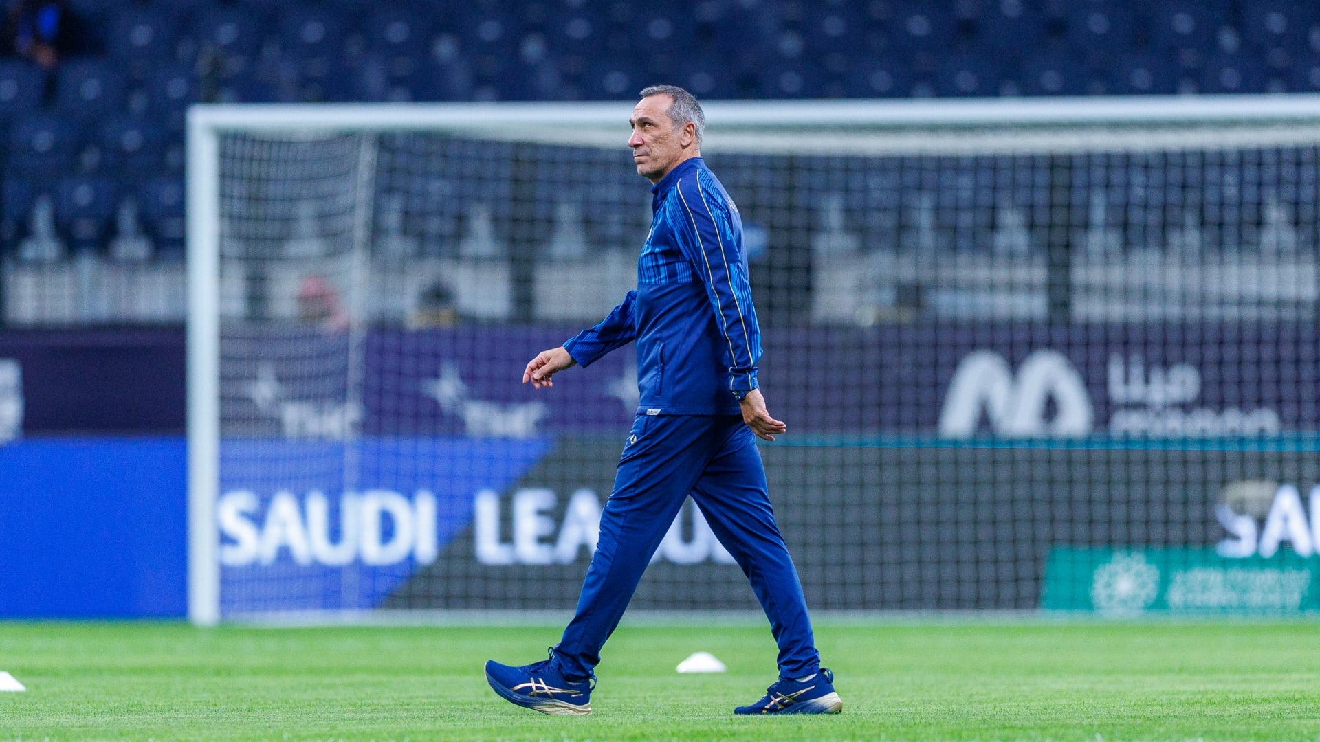 "بناء الفريق وفق فلسفتي".. دونيس يكشف عن أولوياته مع المنتخب السعودي