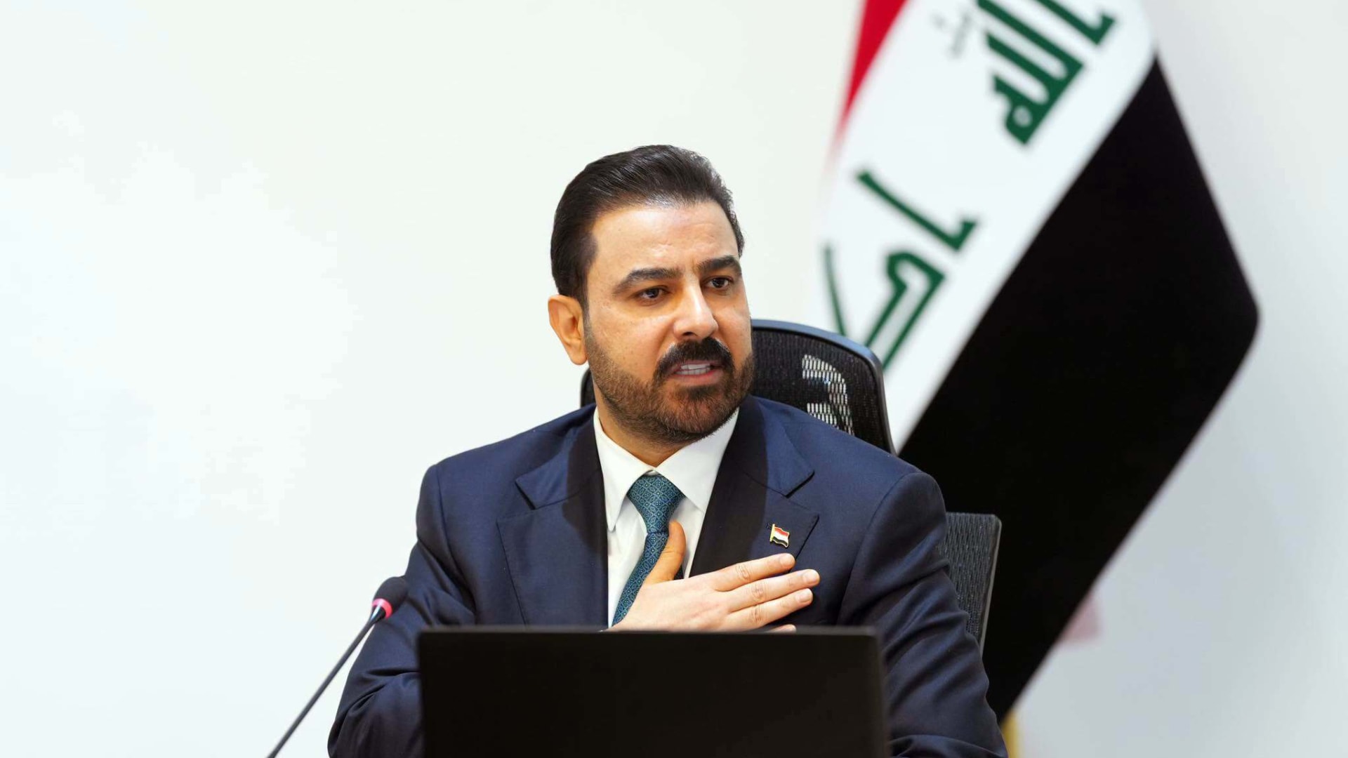"السكوت لم يعد ممكنًا".. رئيس وزراء العراق يتوعد بعد "اعتقالات الفساد"
