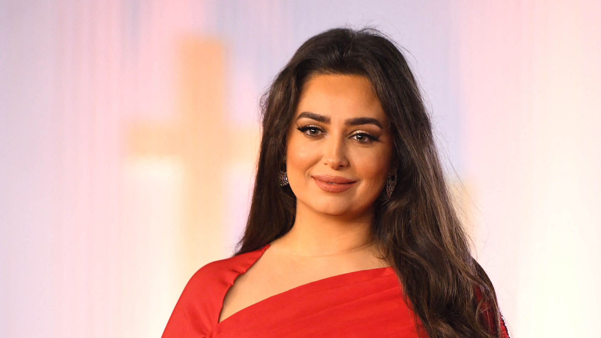 مصر.. محمد محسن يتحدث عن مرض زوجته هبة مجدي ويطلب الدعاء