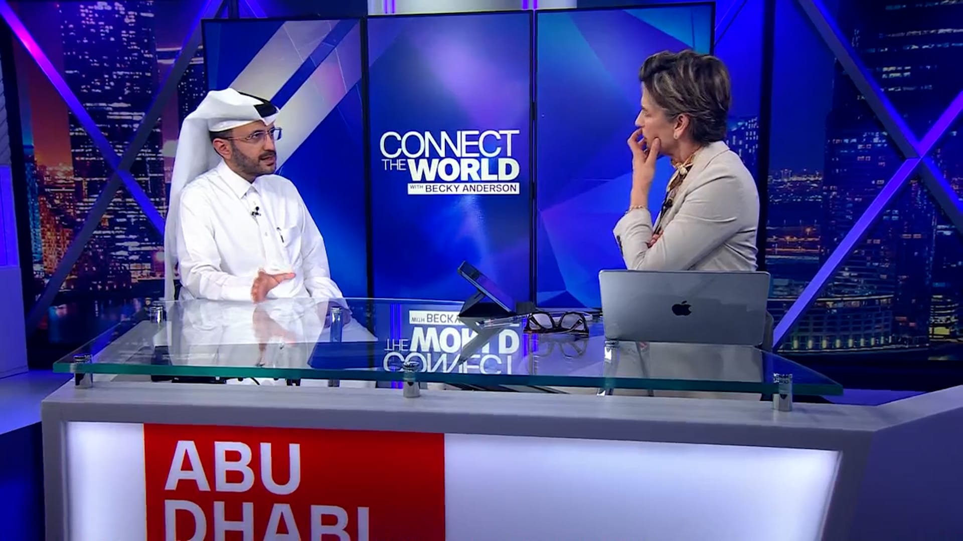 ماجد الأنصاري: لا حل فوريًا للأزمة.. وفتح هرمز ومنع التصعيد أولوية