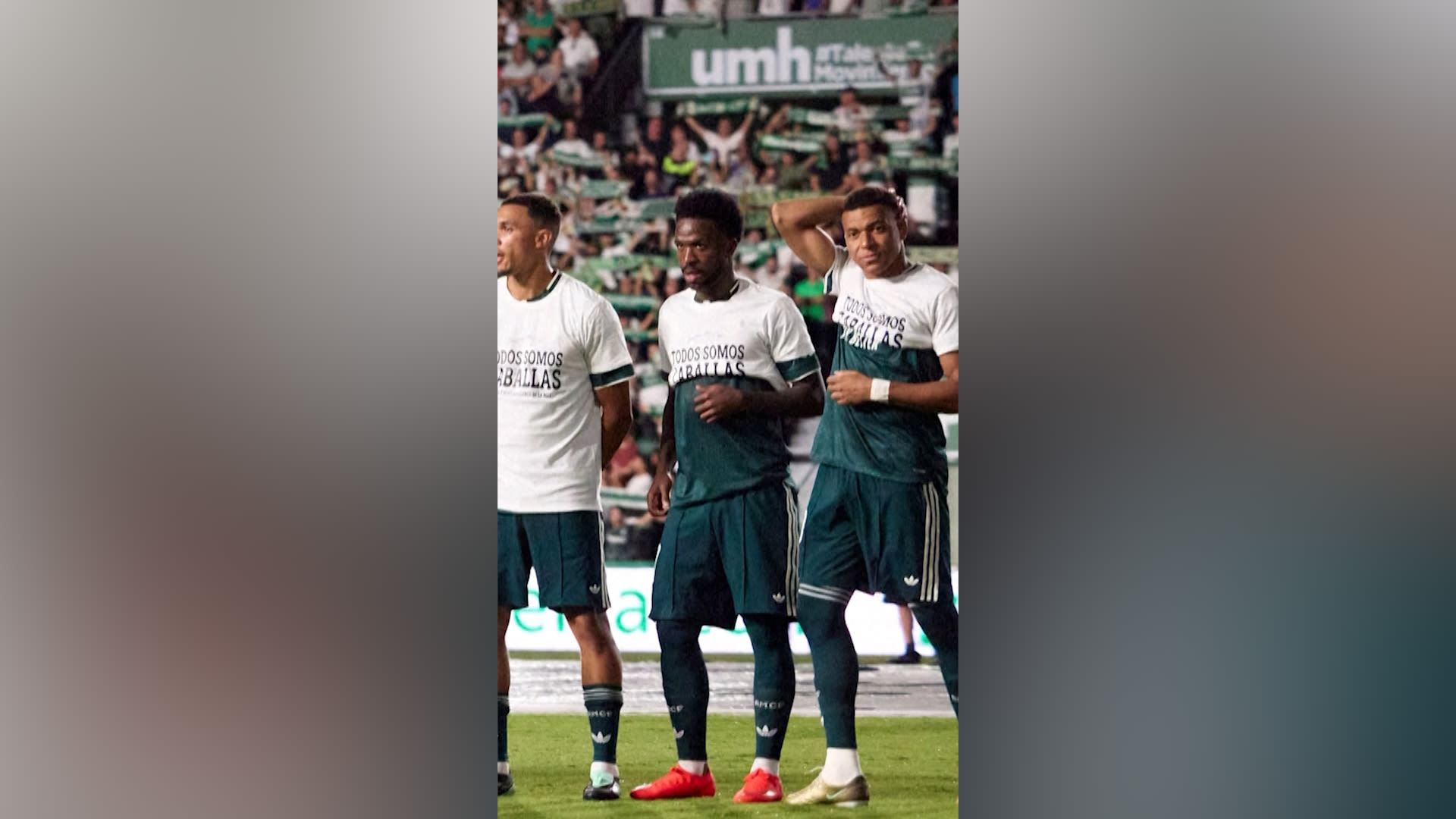 نجوم ريال مدريد يثيرون جدلاً واسعاً بسبب قمصانهم التضامنية مع سبتة