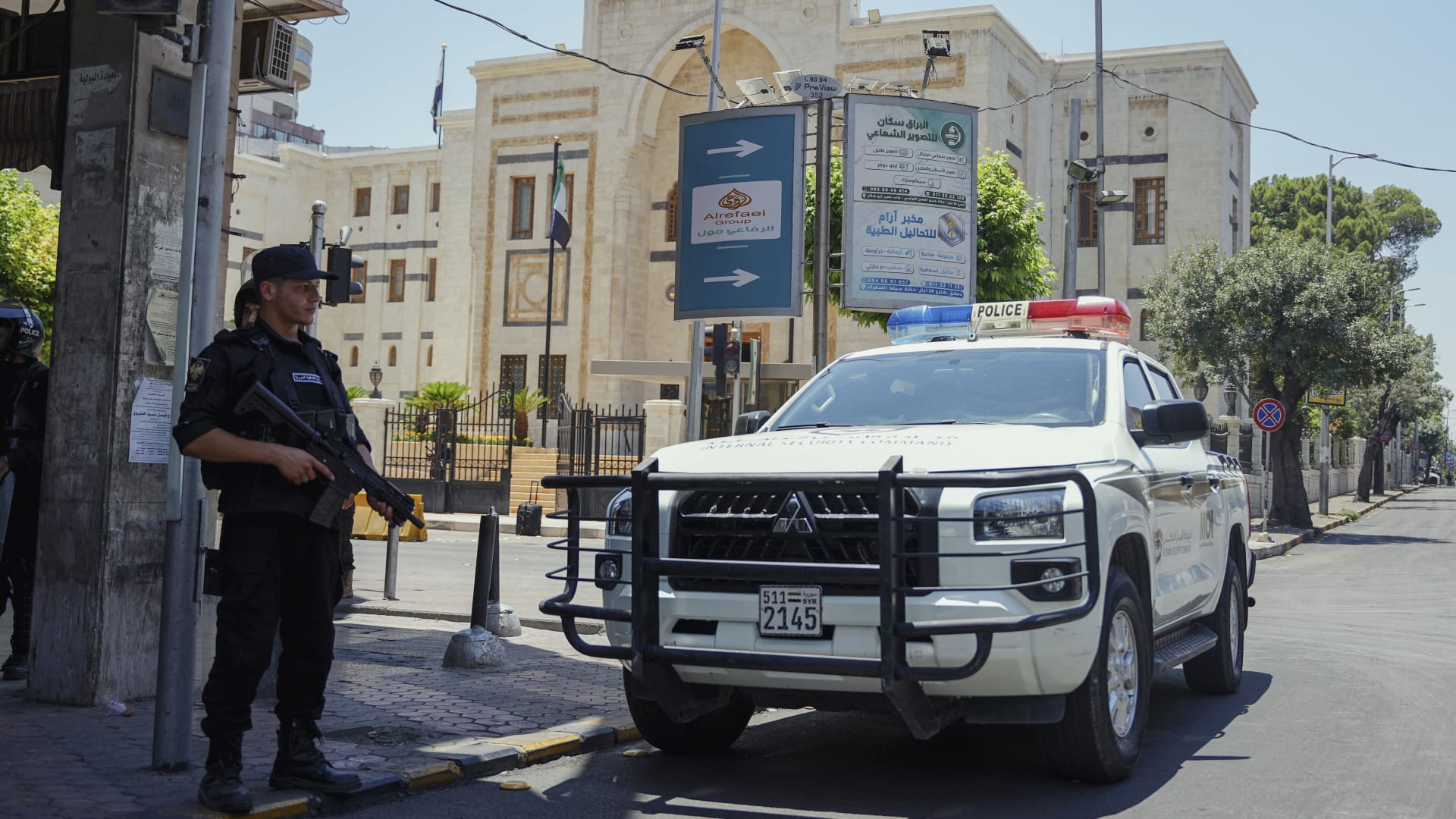سوريا.. توقيف 5 من كبار ضباط وقيادات سلاح الجو في نظام بشار الأسد