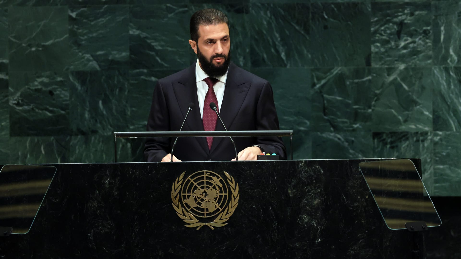 الشرع: الجولان أرض سورية.. وفرصة السلام التاريخية قائمة لمن أراد